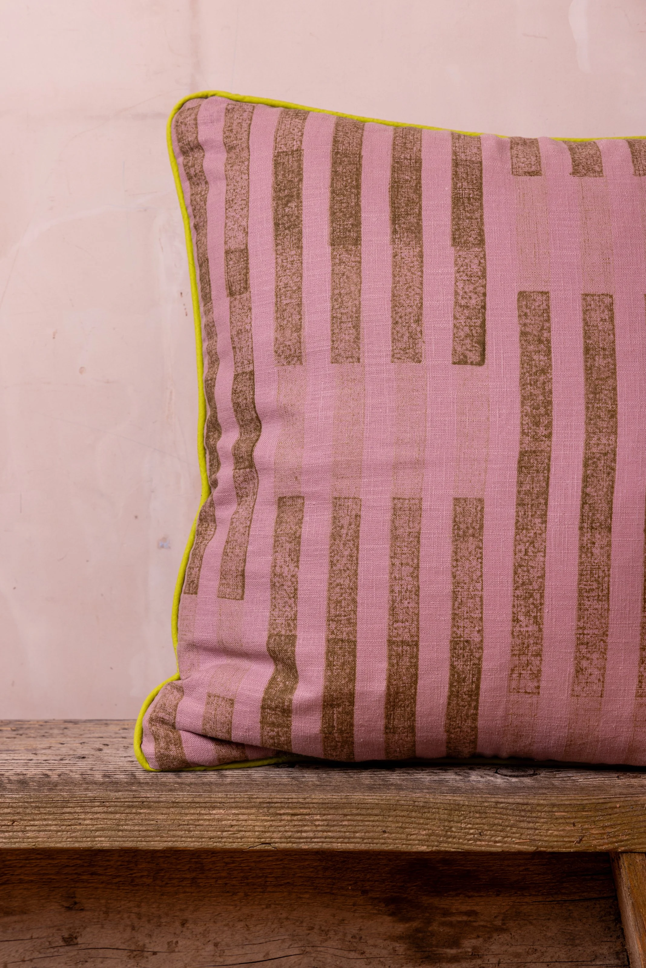 Mauve Broken Stripe