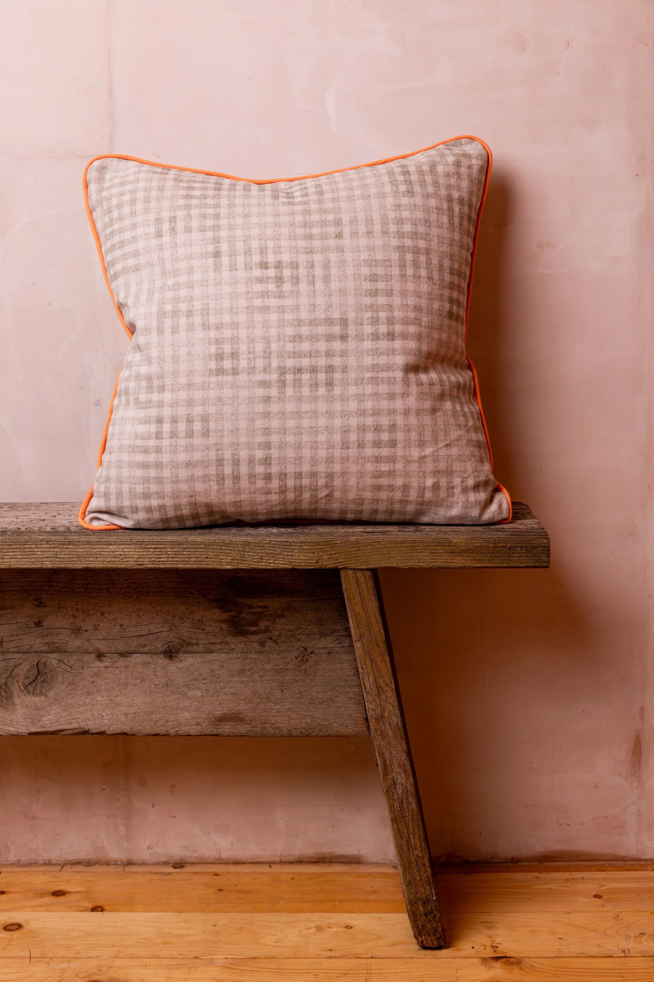 Dove Gingham