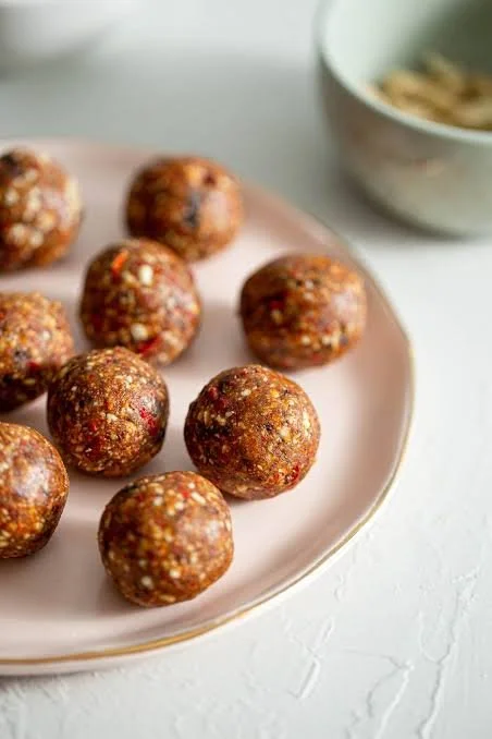 Goji Berry Energy Bites