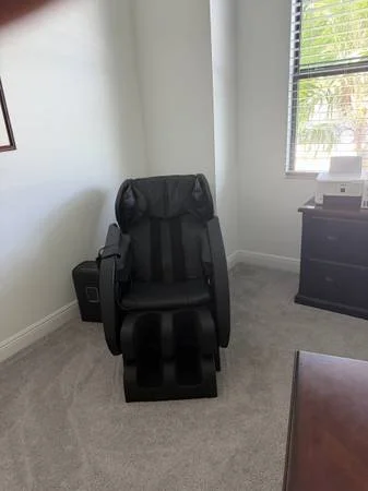 Ultimate Comfort Massage Chair