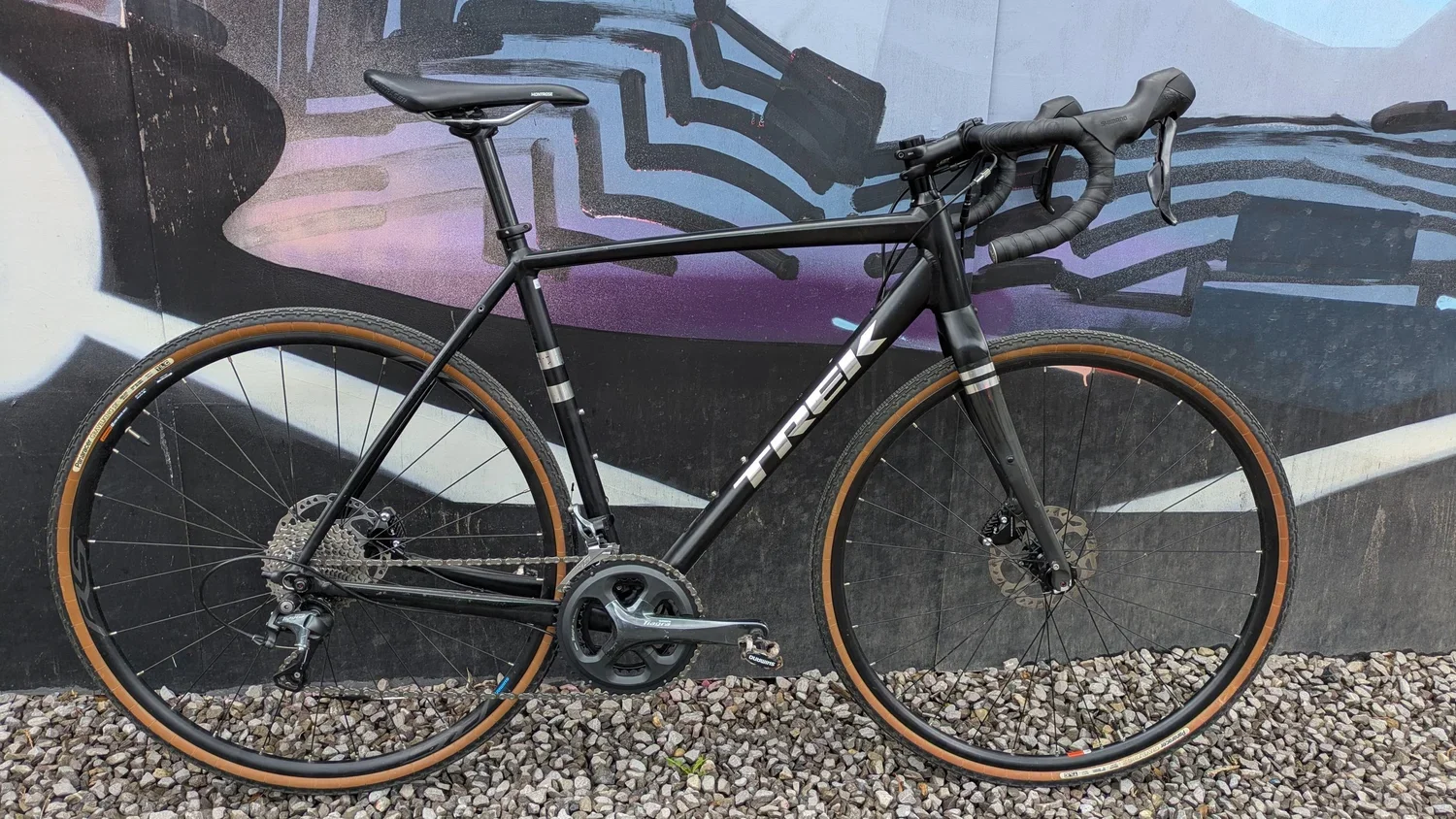 Trek Checkpoint Black Silver 56cm