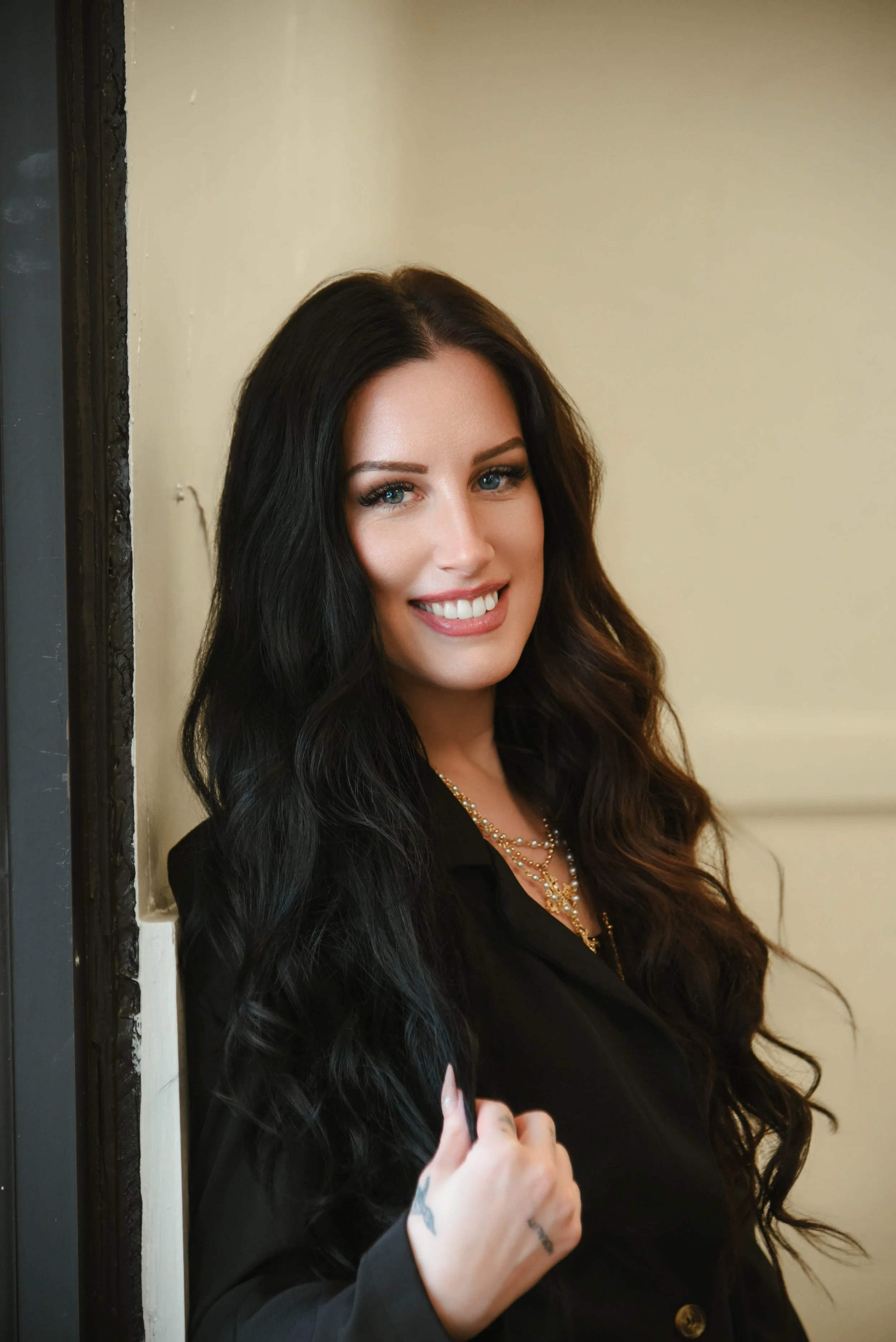 Madison Alaniz- The Last Bead Method™- an innovative hair extension installation technique designed to help stylists create cleaner, more precise, secure, and seamless luxury extension installations.