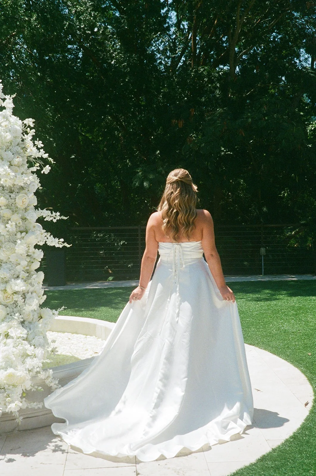 Yorkmont Styled Shoot Film-4.jpg