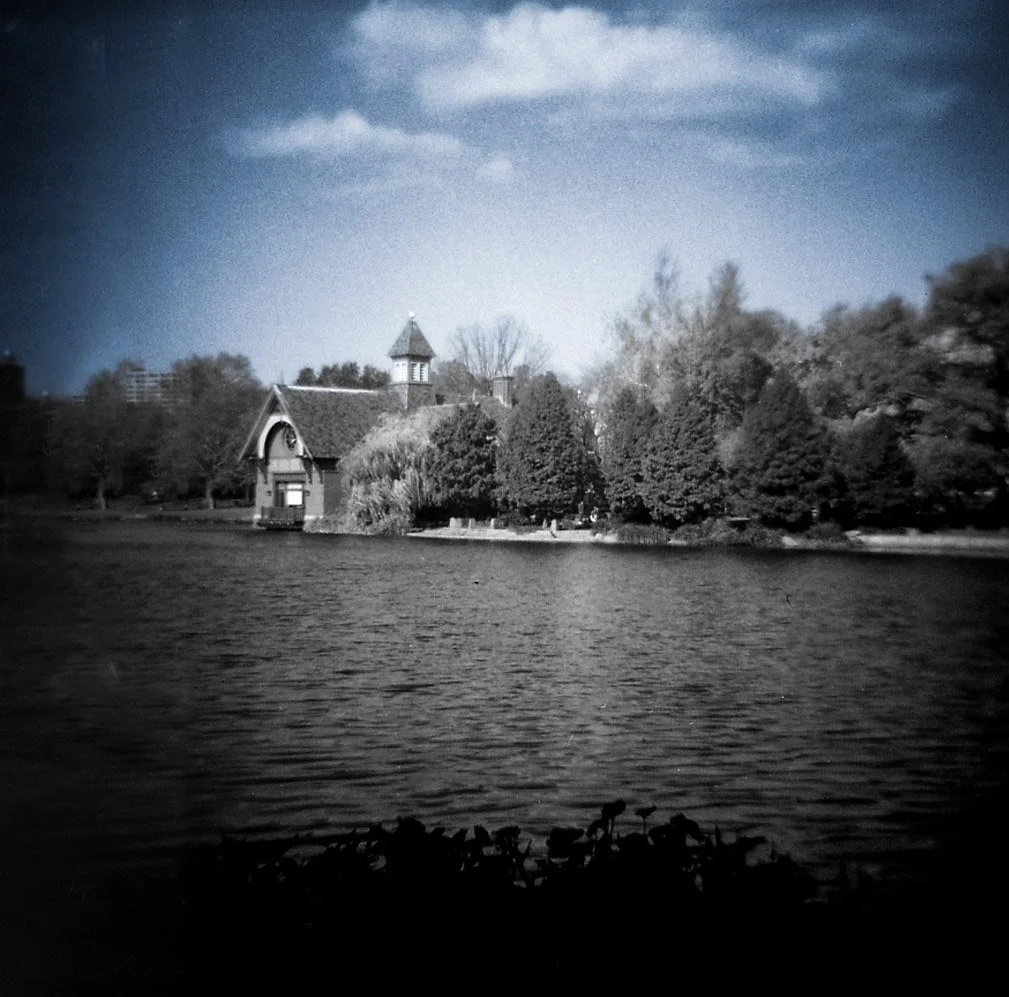Harlem Meer Central Park N.   1998
13 X 19 inches 
Pigment Ink on Archival Paper