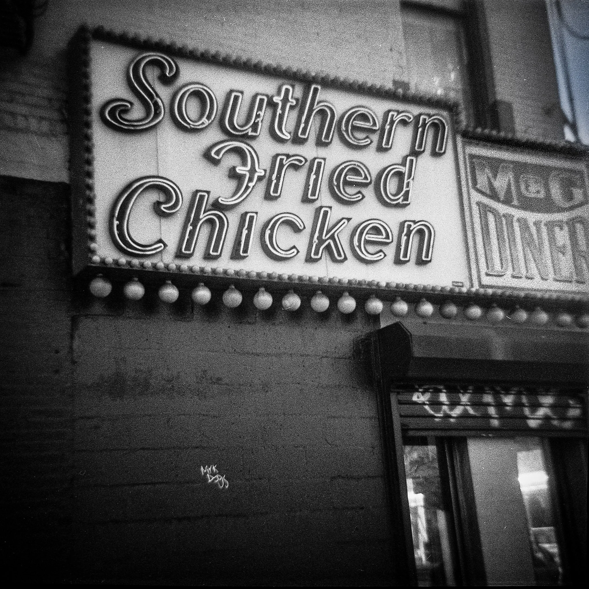 Southern Fried Chicken M & G Diner  2000
13 X 19 inches 
Pigment Ink on Archival Paper