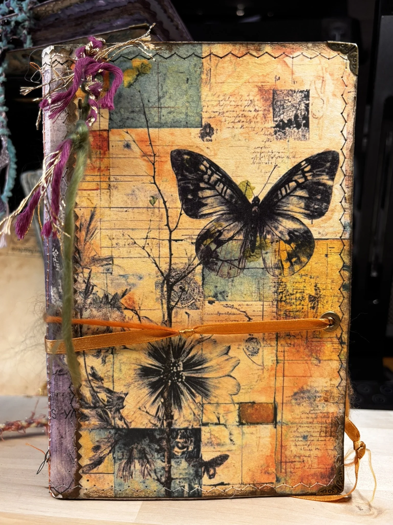 Grunge Butterflies Journal (GB2025)