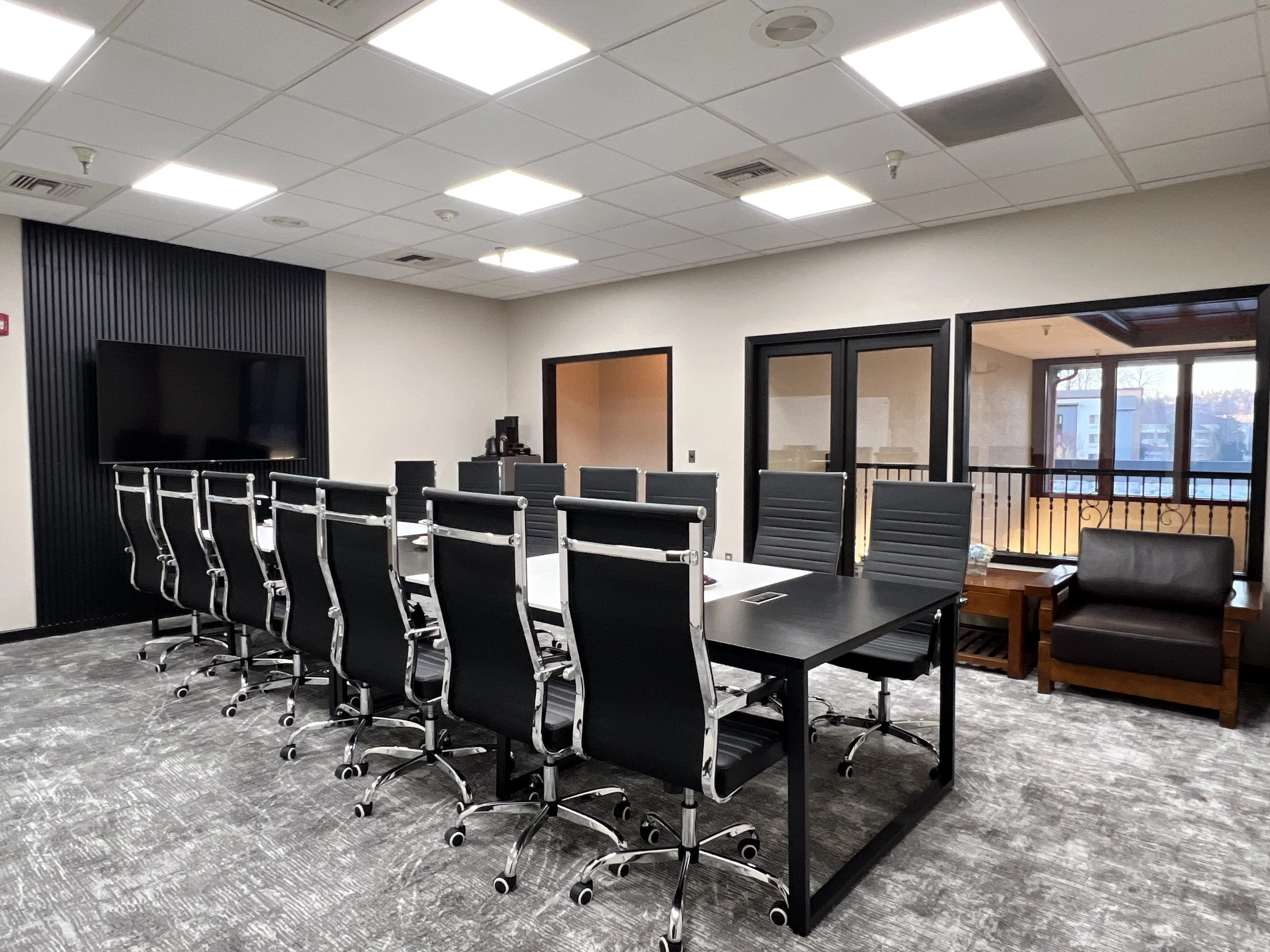 conference room-02.jpg