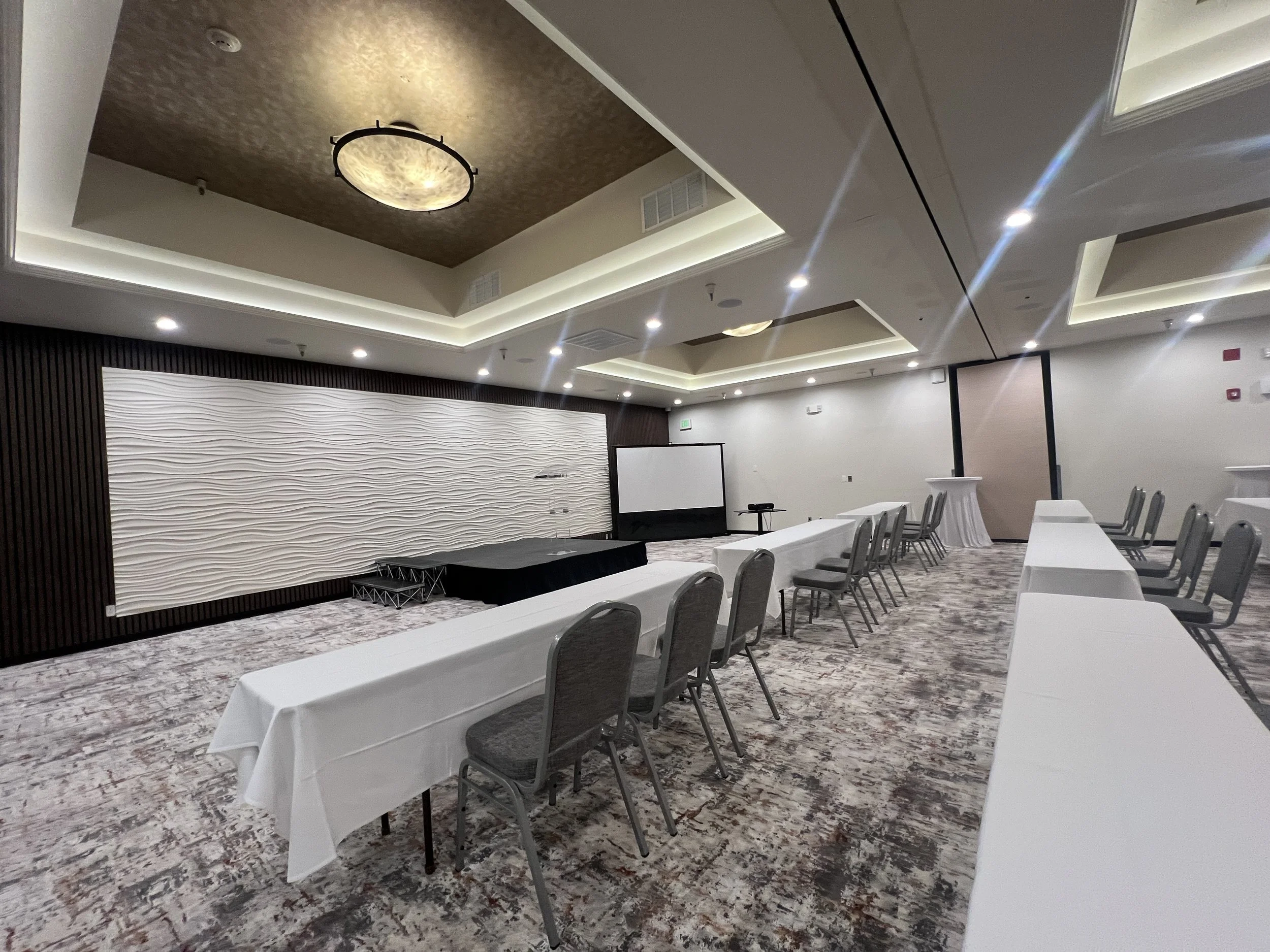 Ballroom (1).jpg