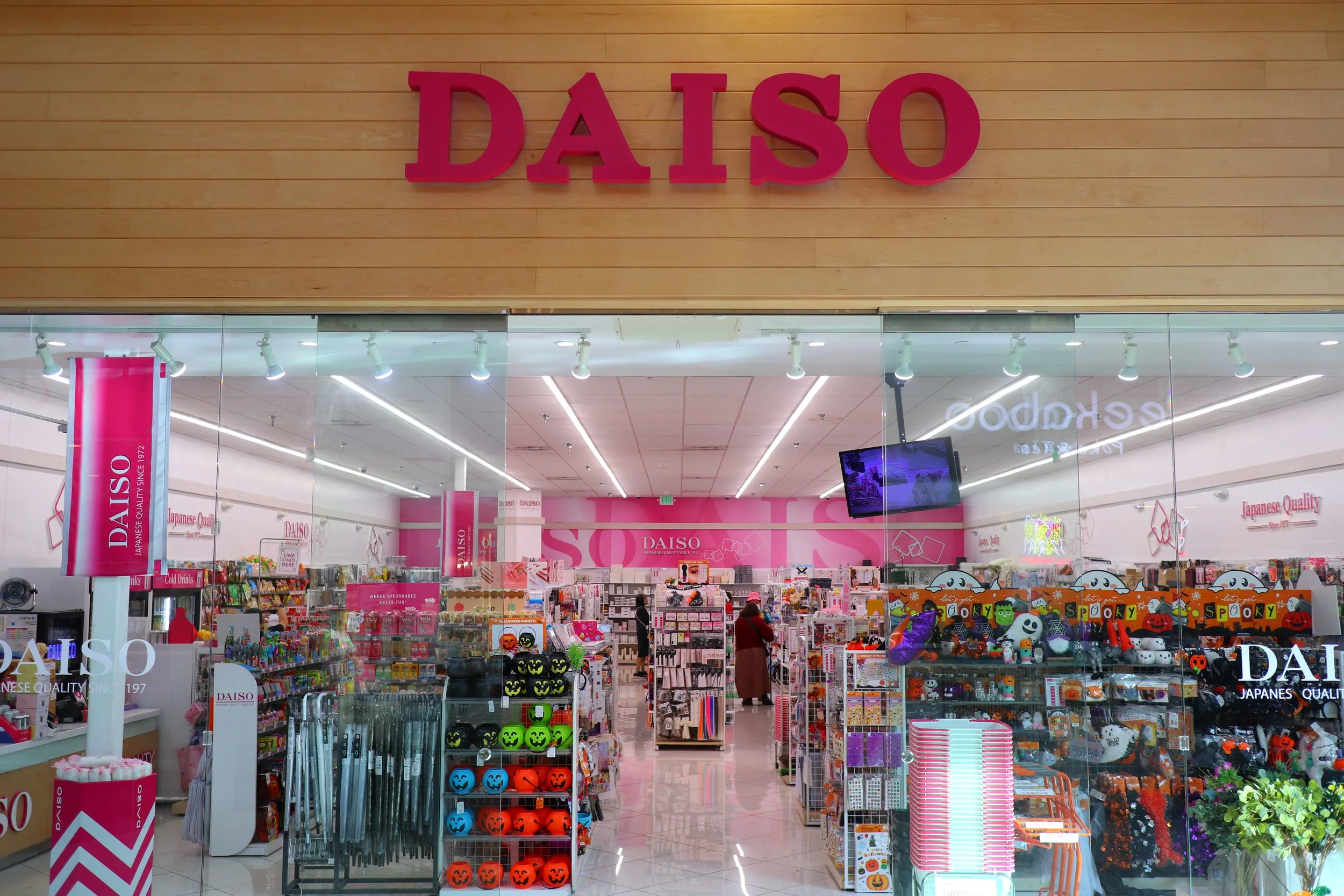 DAISO