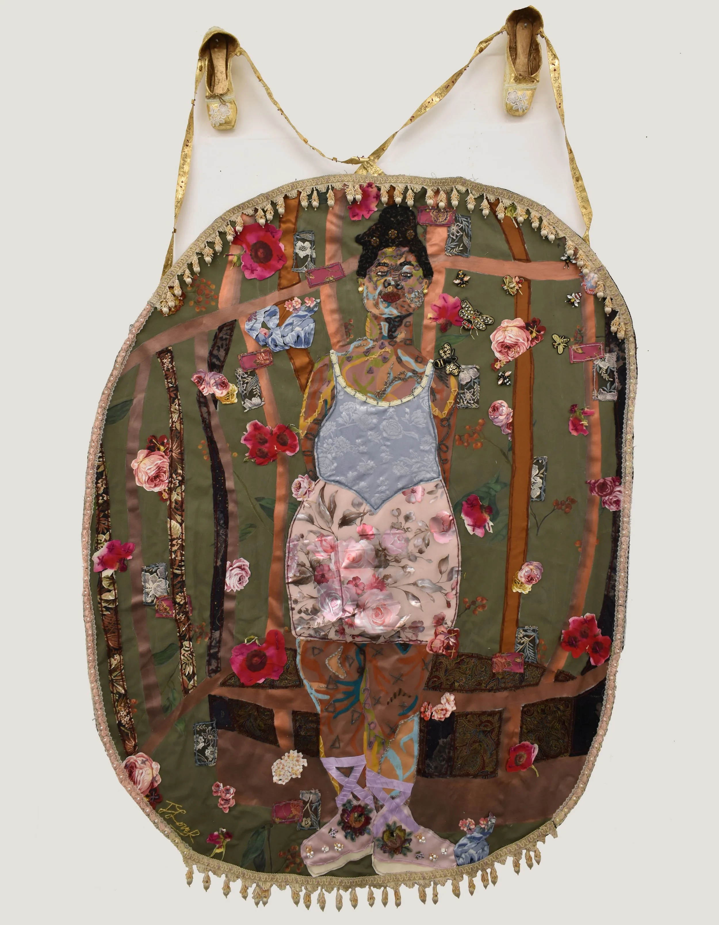 
I Know Why The Southern Black Girl Sang, 2023
upcycled fabric, fabric, upcycled trim, screenprint ink, buttons, upcyceld vintage patches, patches, ribbon, gold leaf, upycled ballet pointe shoes, yarn, pastel, and oil pastel
79 x 47 in (200.66 x 119.