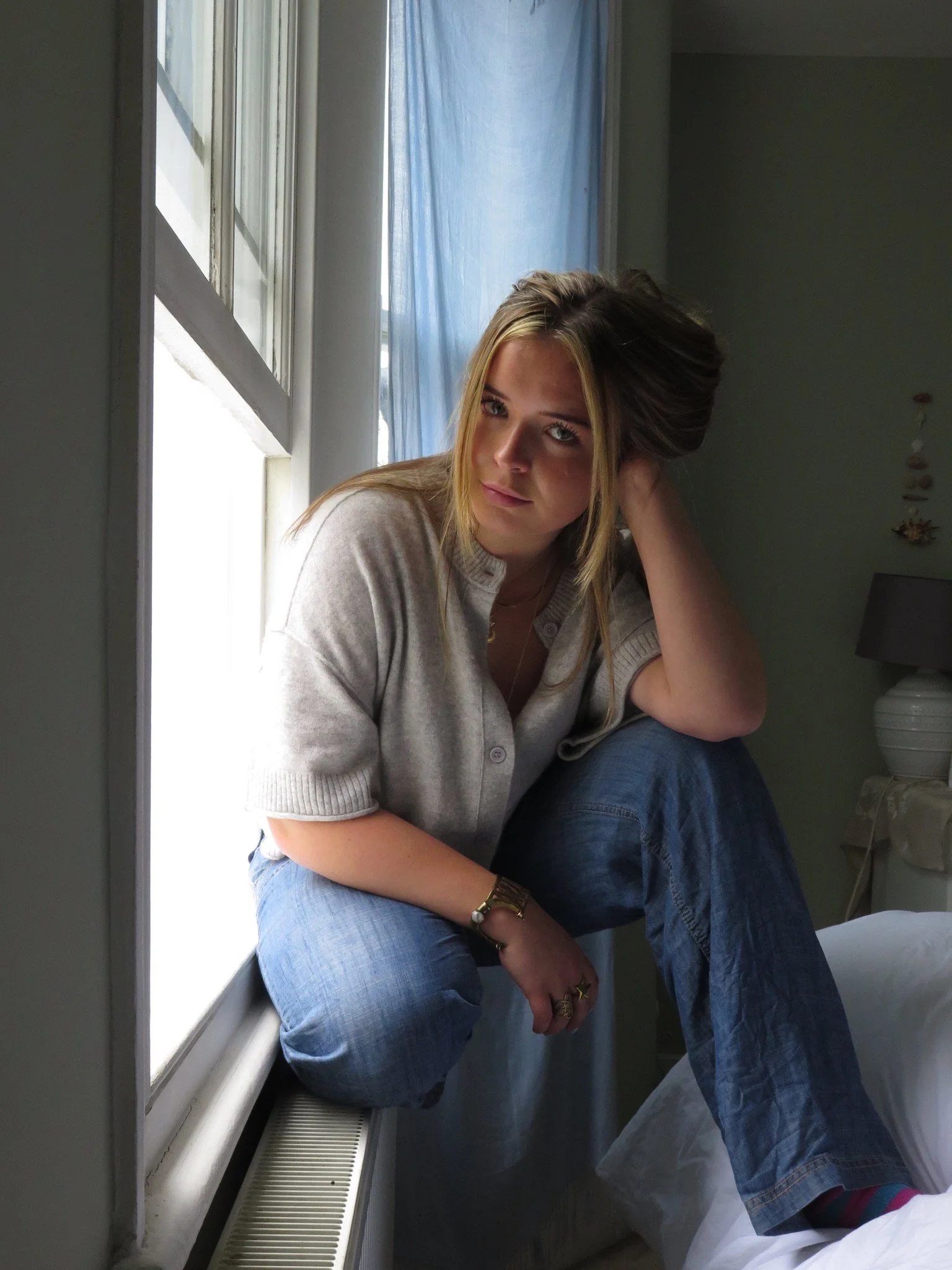 Bella Cutts, MBM Artist 