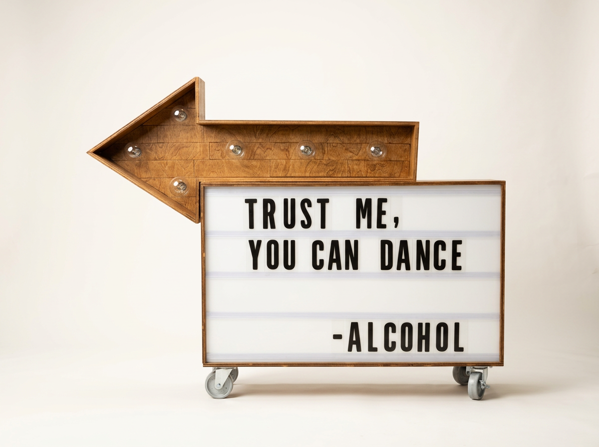 Roxie // Customizable Lighted Marquee Arrow Sign