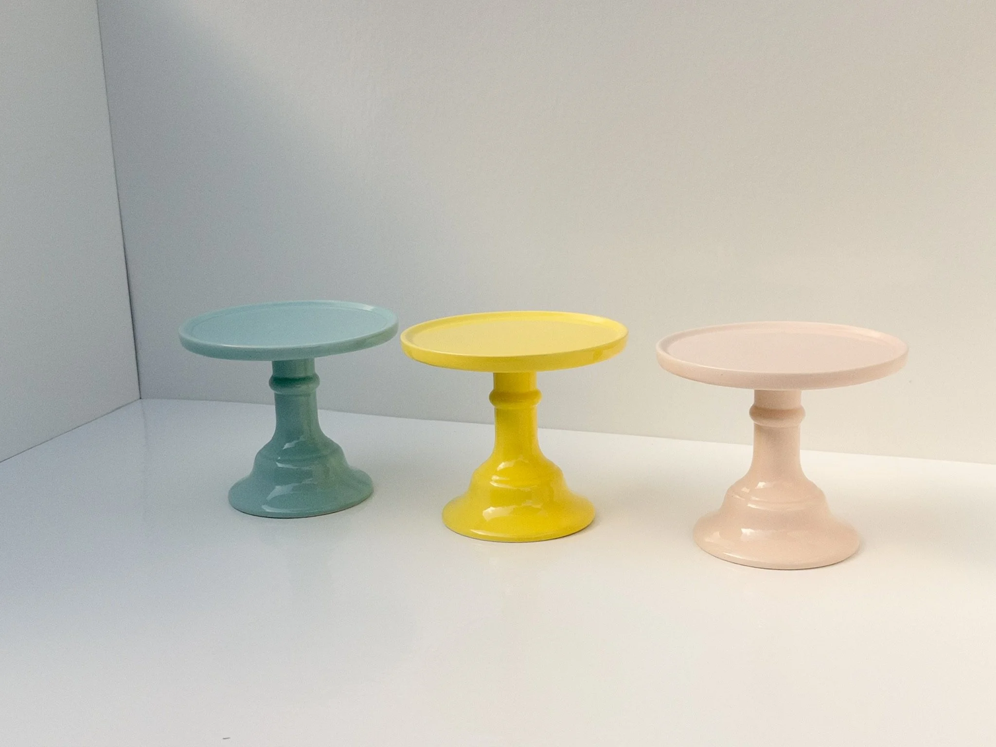 Poppies // Mini Pastel Cake Stands