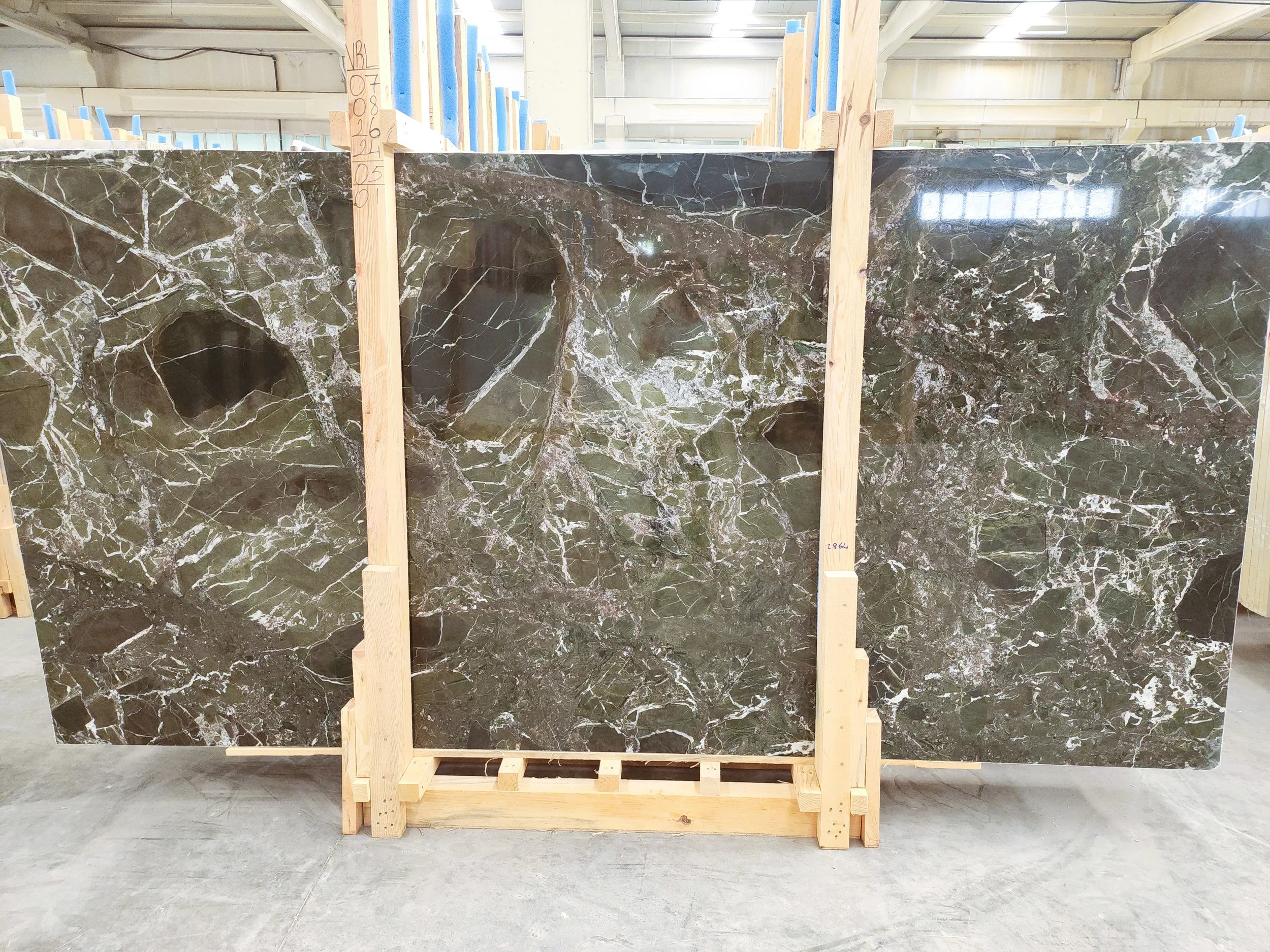 Green Cherry Marble Polished