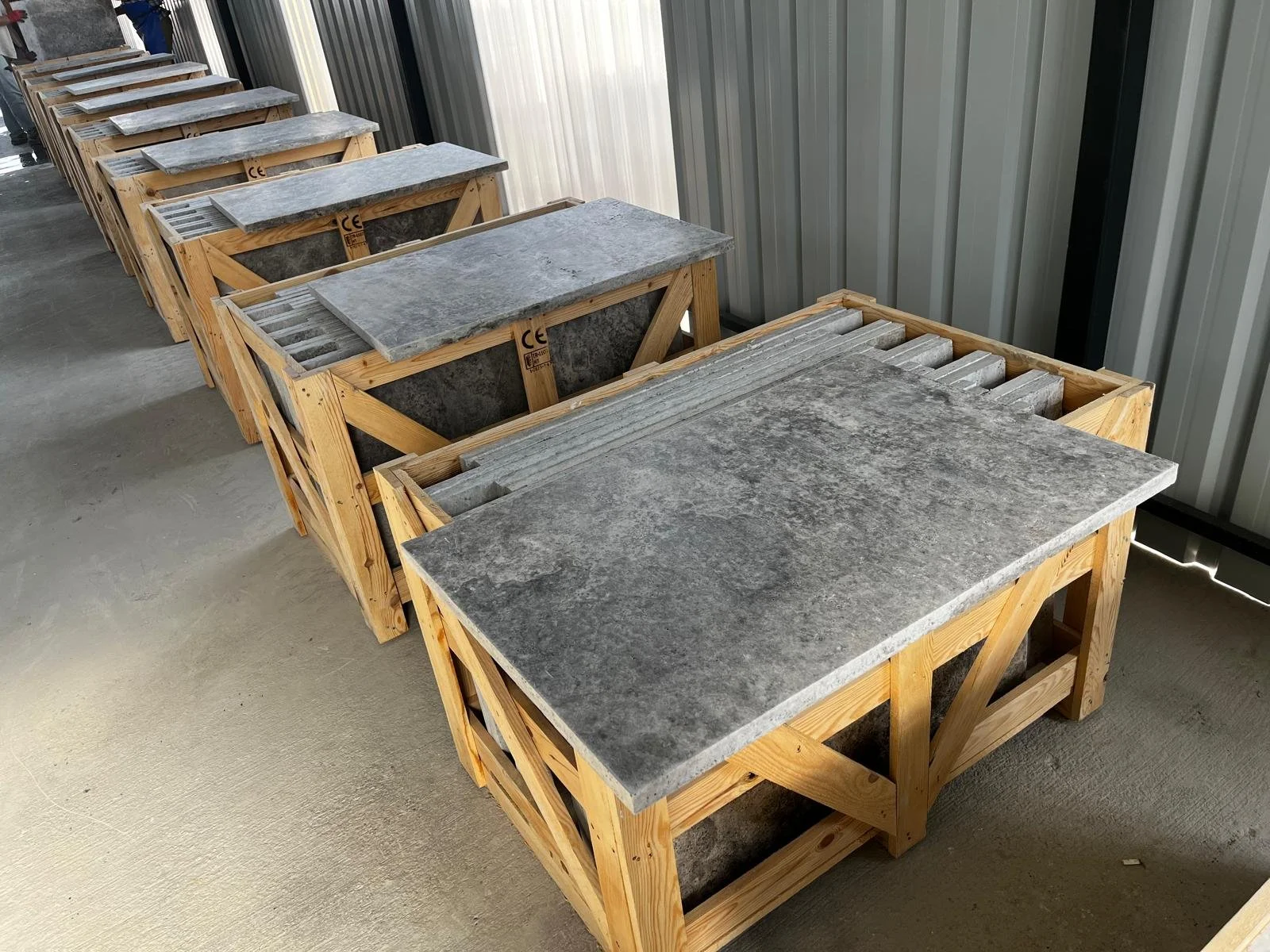 Silver Travertine Premium Tumbled-1(dry look)
