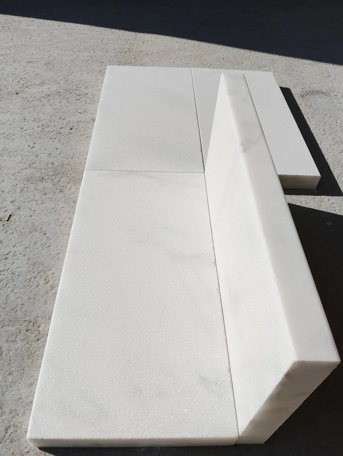 Ice White Marble Sandblasted-3(dry look)