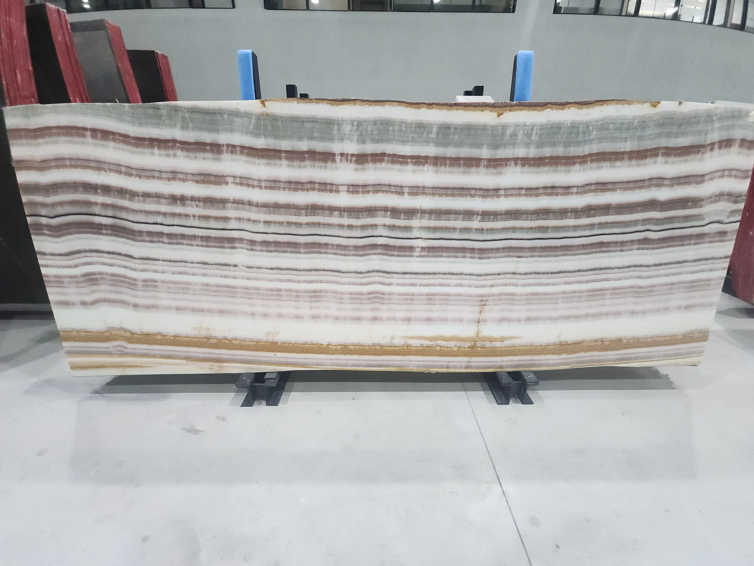 Vein Cut Onyx Polished