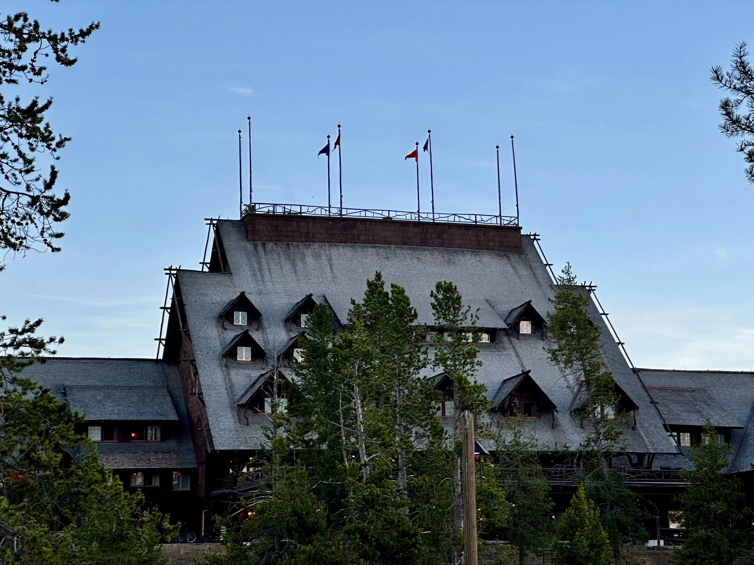 Old Faithful Inn