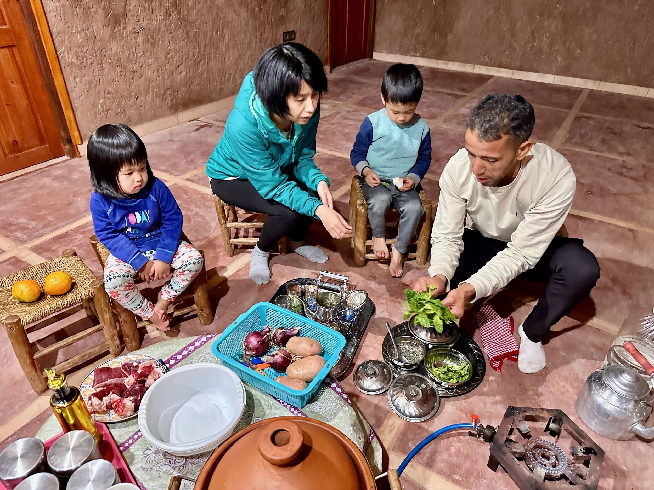 Learning how to make Moroccan mint tea at Mahmoud's house