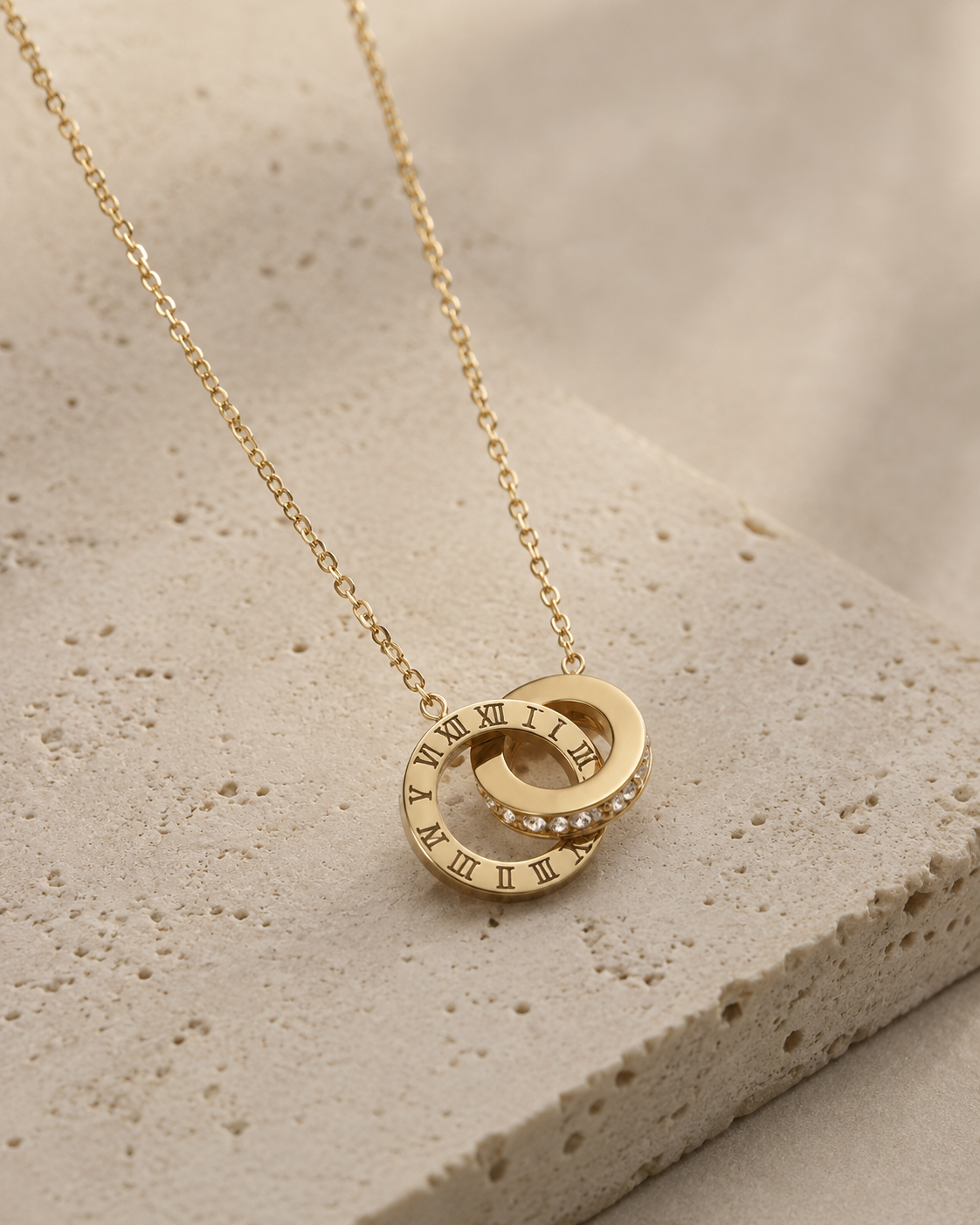 Roman Numeral Interlocking Pendants Necklace