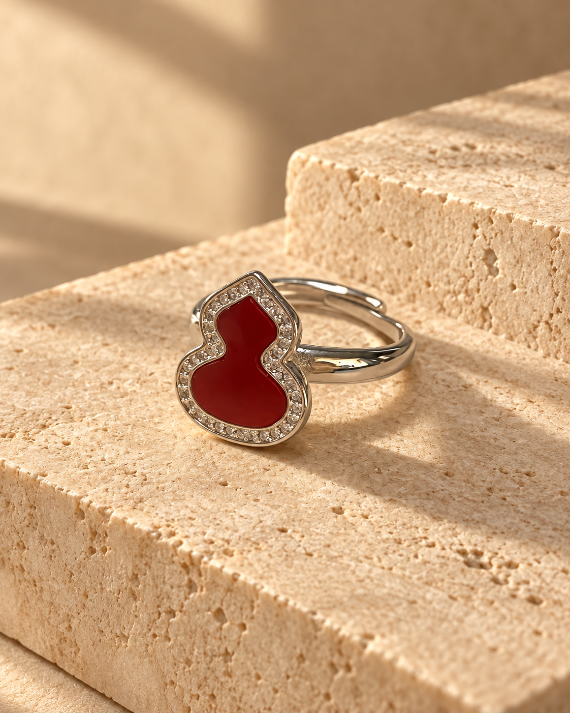 Q Hulu Gourd Ring