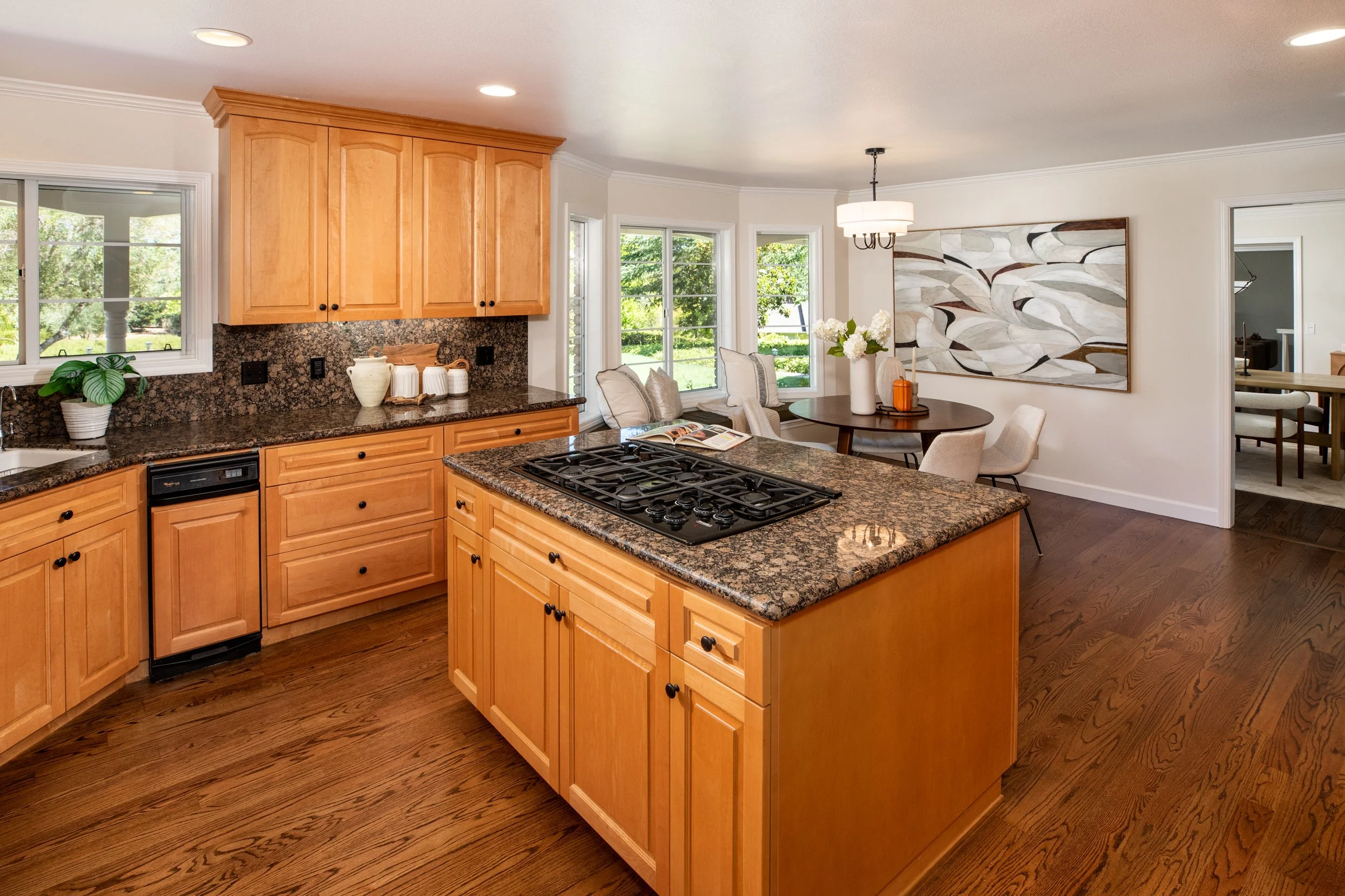 13-Granite_Matt_Anello-0561-2-MLS.jpg