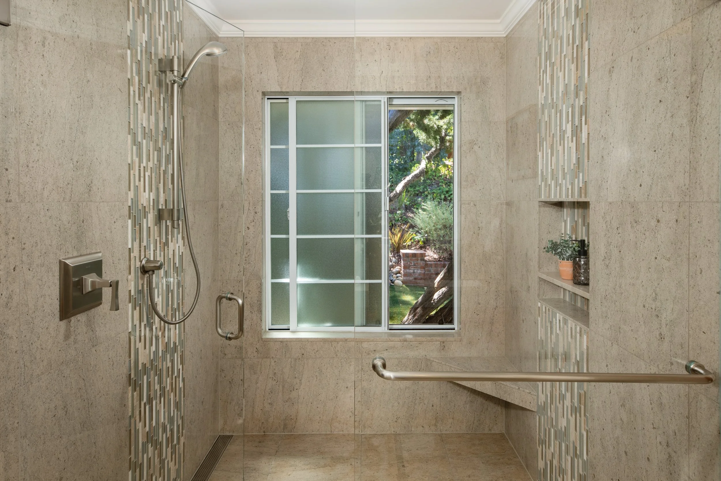 21-Granite_Matt_Anello-0603-MLS.jpg