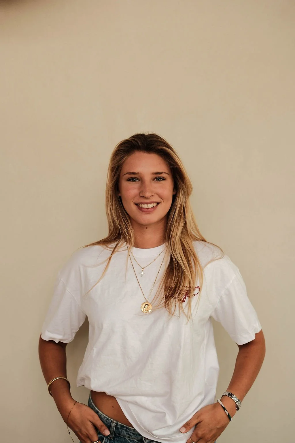 Personeelsfotografie voor Piatti Beach in Zandvoort. Professionele horecafotografie door De Eetgency die het team, de gastvrijheid en sfeer van restaurants en strandtenten zichtbaar maakt en nieuwe gasten aanspreekt.