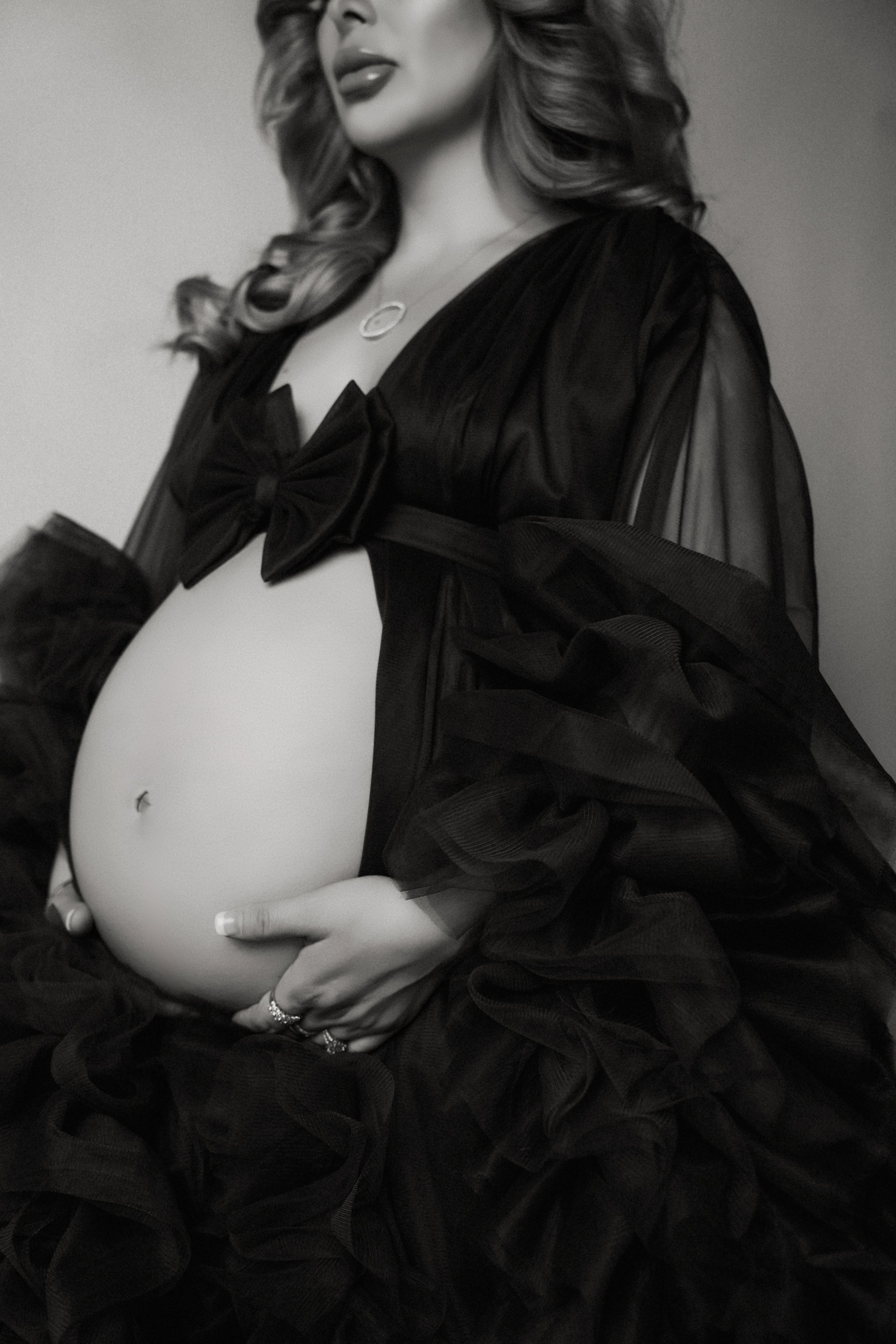 black and white maternity session, hair and makeup, baby bump, client closet, luxury gown