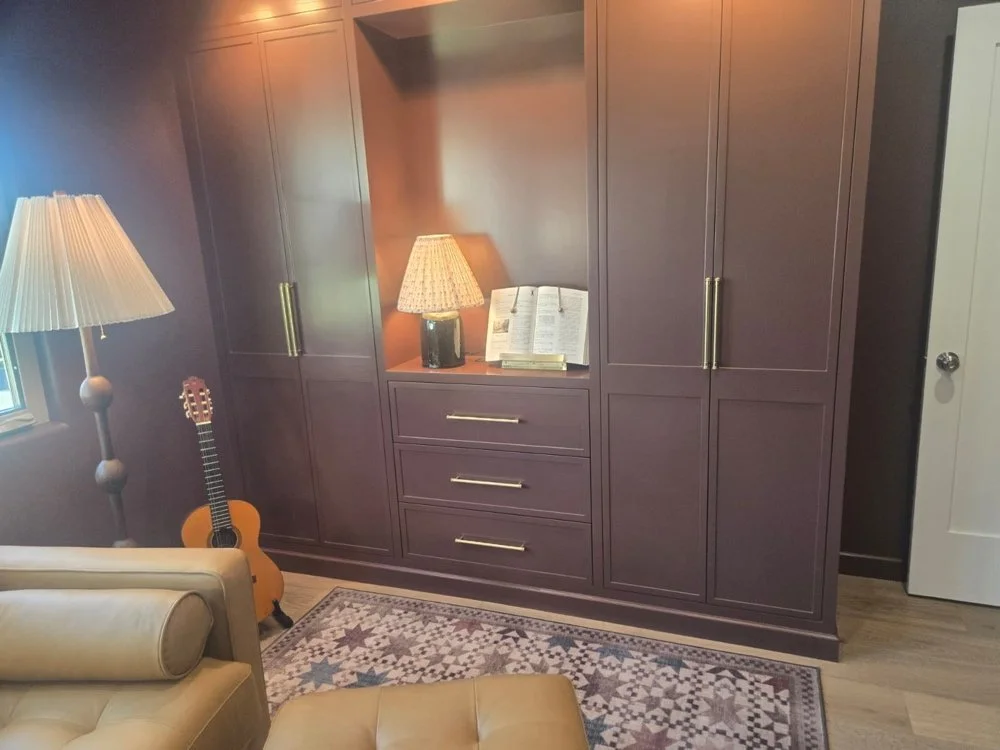 Custom architectural millwork, precision interior carpentry, and built-in cabinetry by Big City Construction
