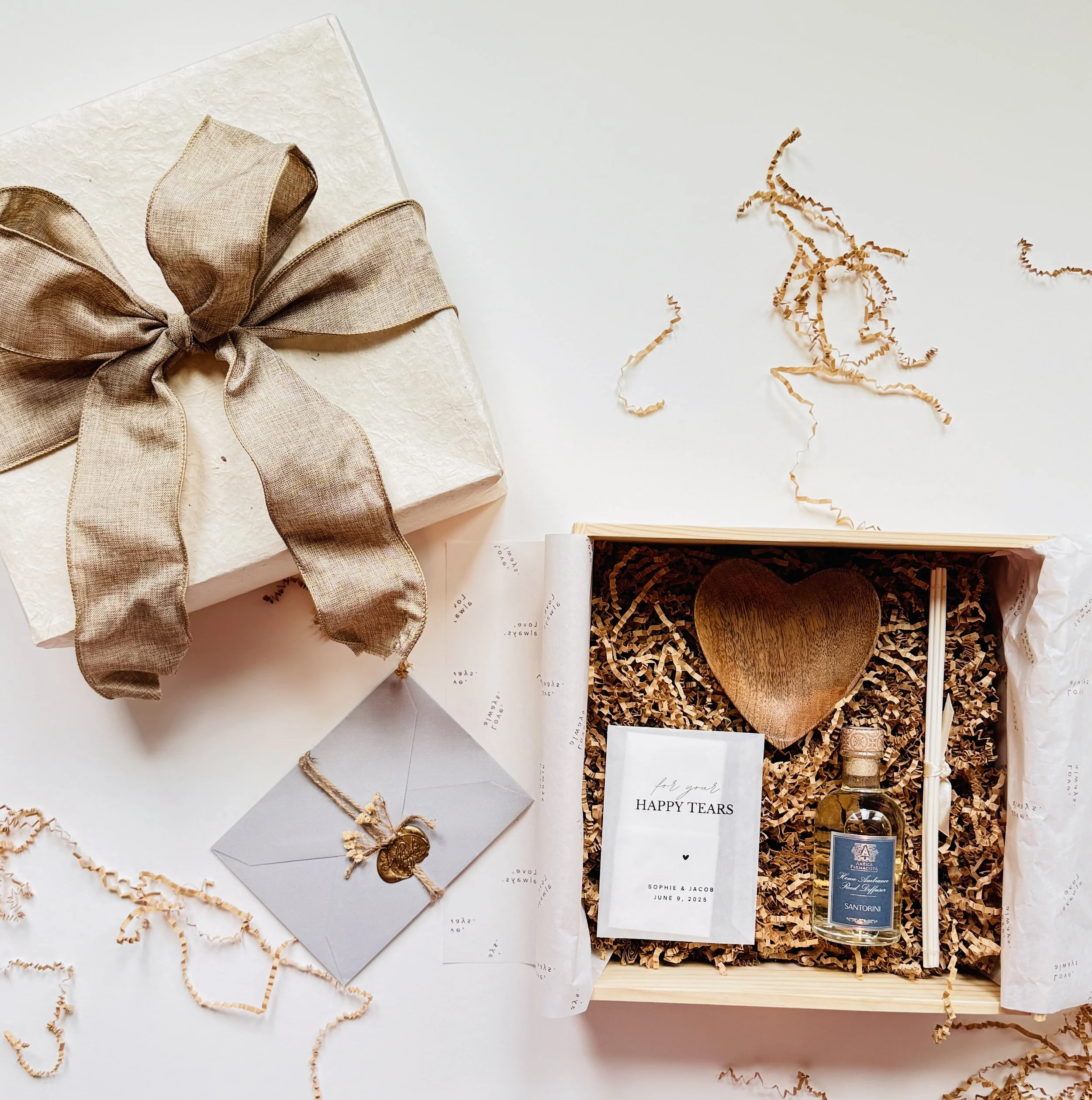 Luxury wedding favor box for bridesmaids, guests, and celebration gifting by Go Gaga Gifts