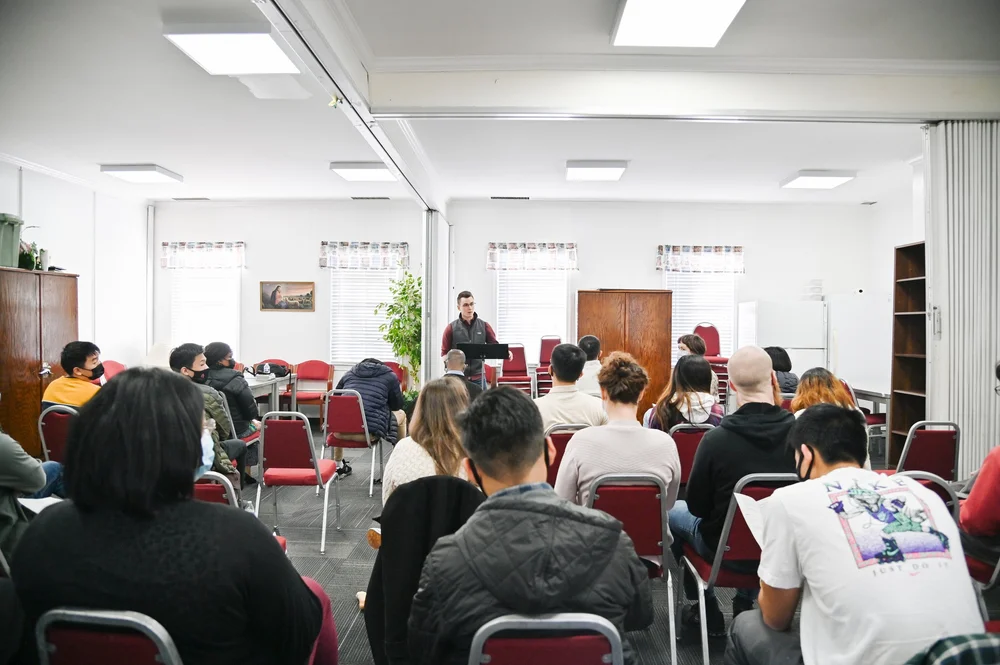 Sunday Seminar