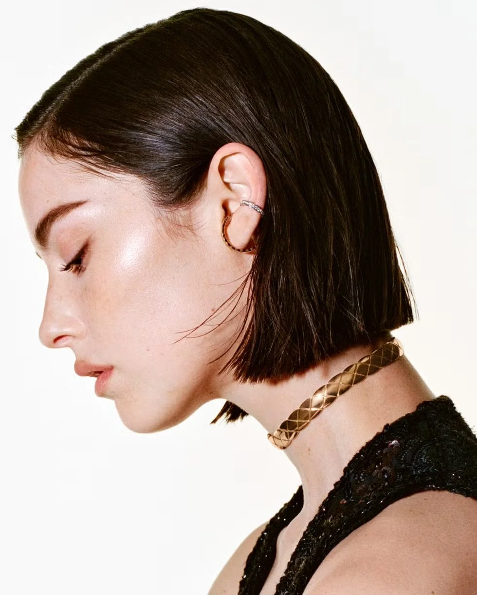 Gracie Abrams for Chanel wearing the Coco Crush Collection