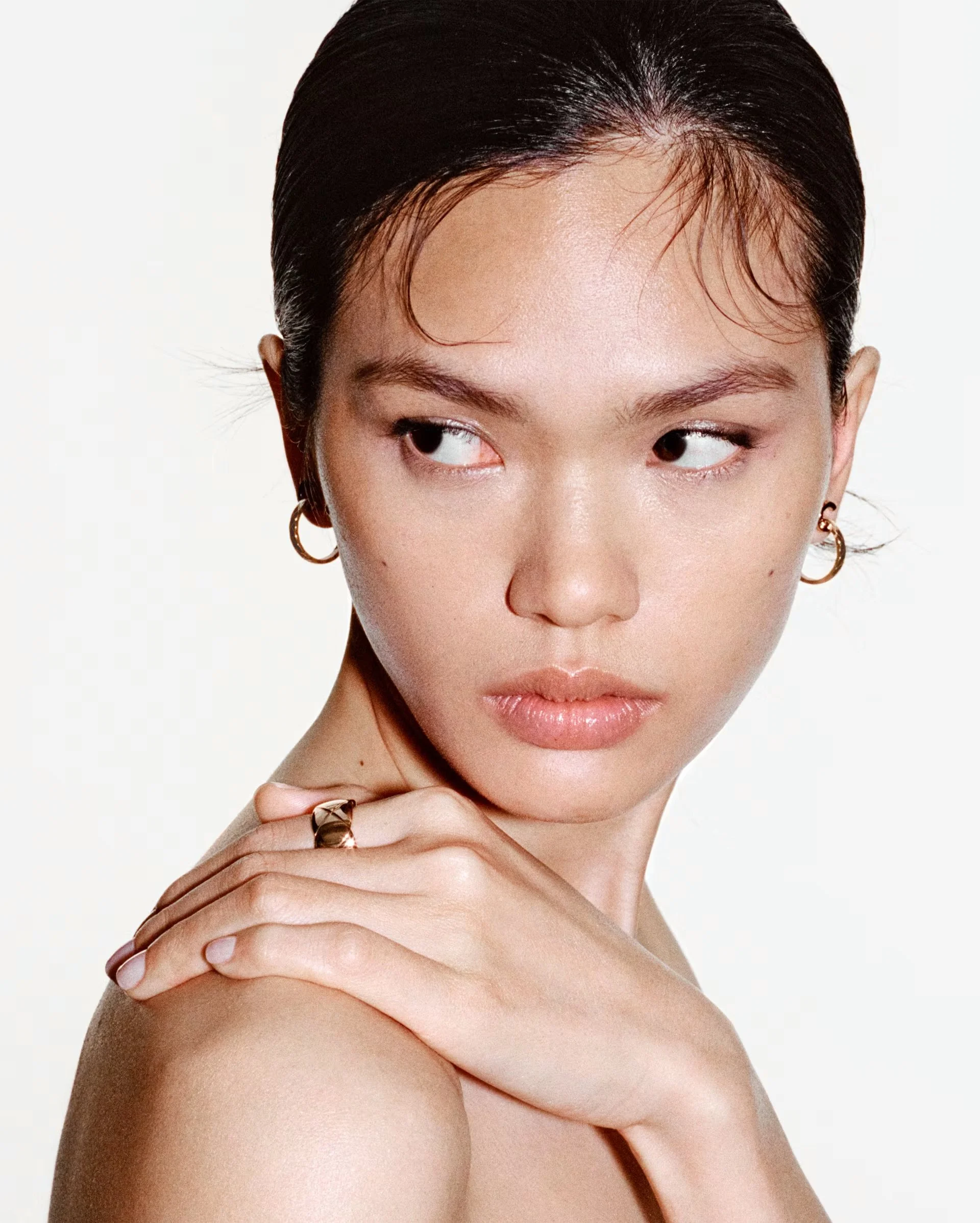 A woman for Chanel wearing the Coco Crush Collection