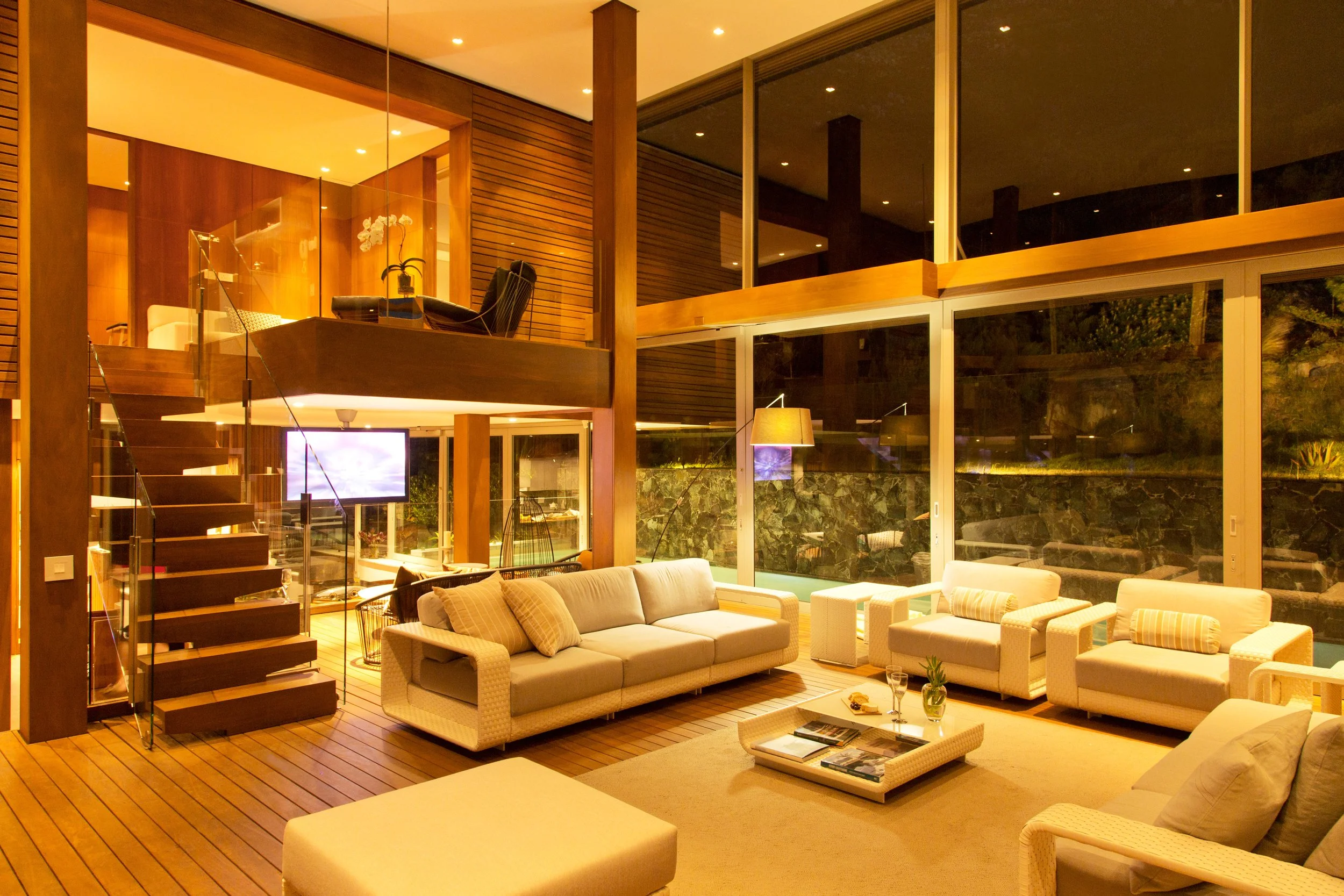 Data-driven revenue management for vacation rental owners
