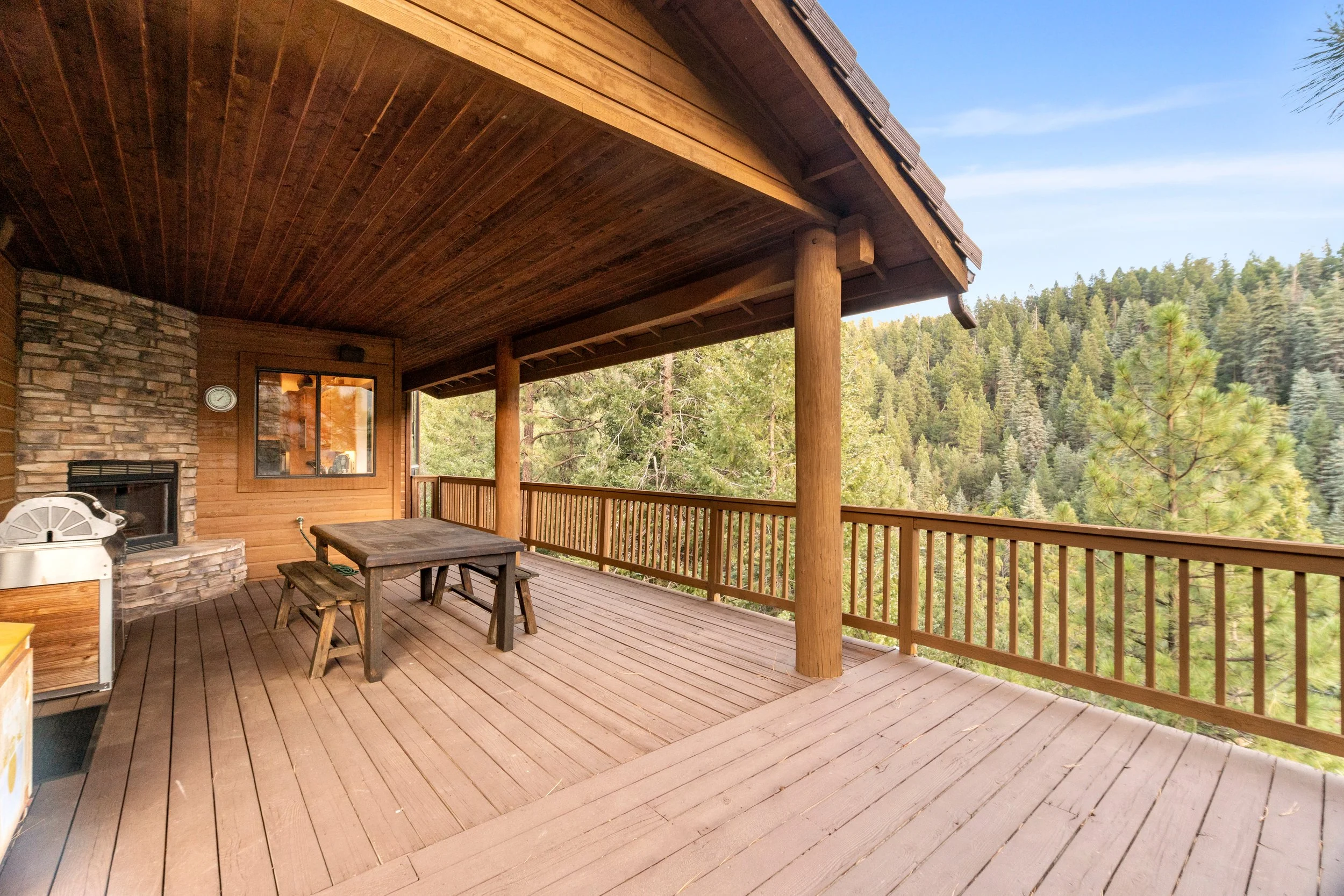 Helping independent vacation rental owners increase revenue and improve guest satisfaction