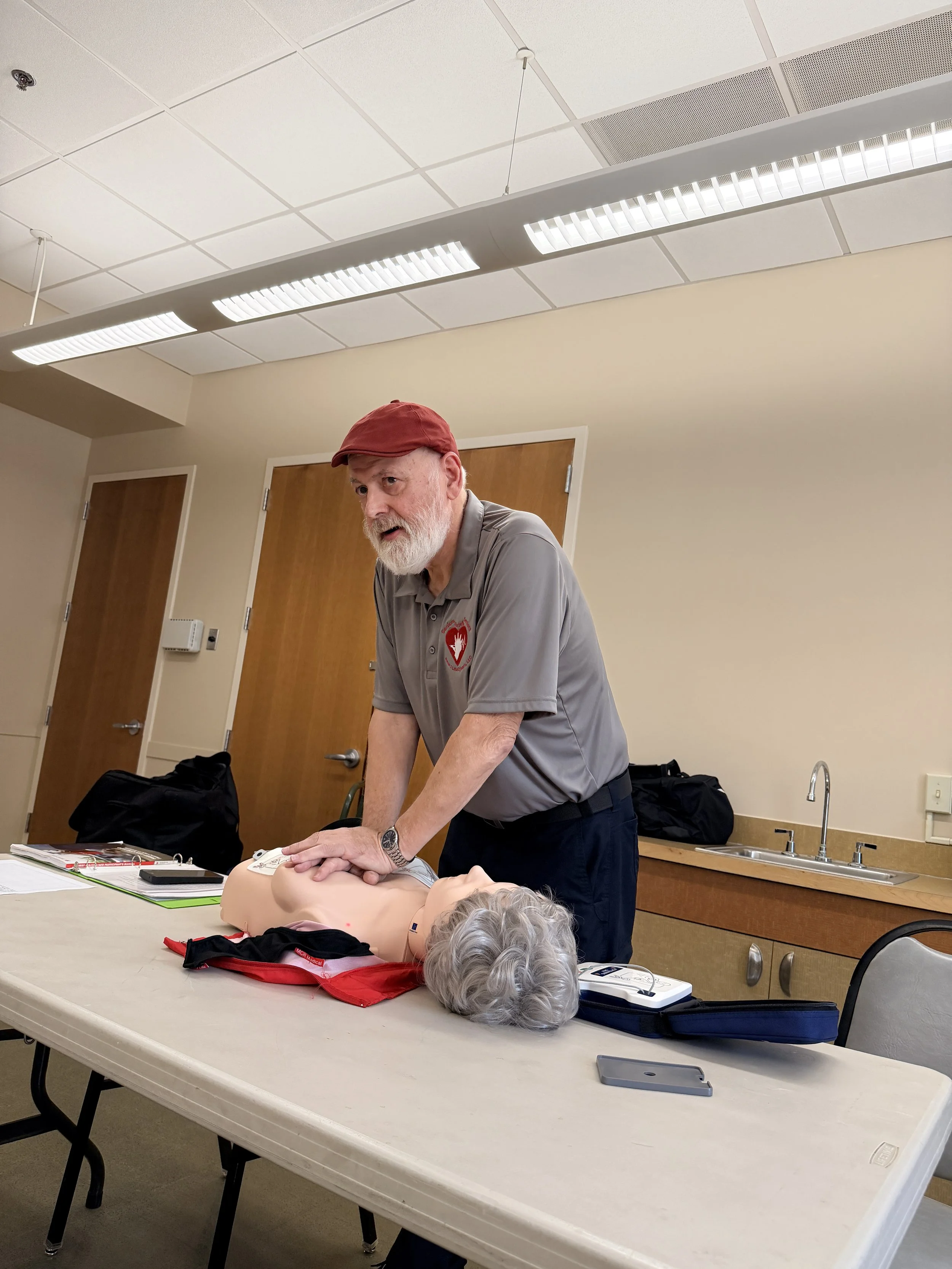 Rev. Dan Linger teaching a Senior Saving Seniors class for friends and naighbors Hands-Only CPR / AED