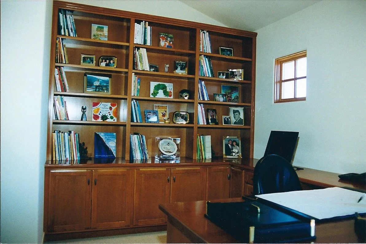 Publisher's  Office 1
