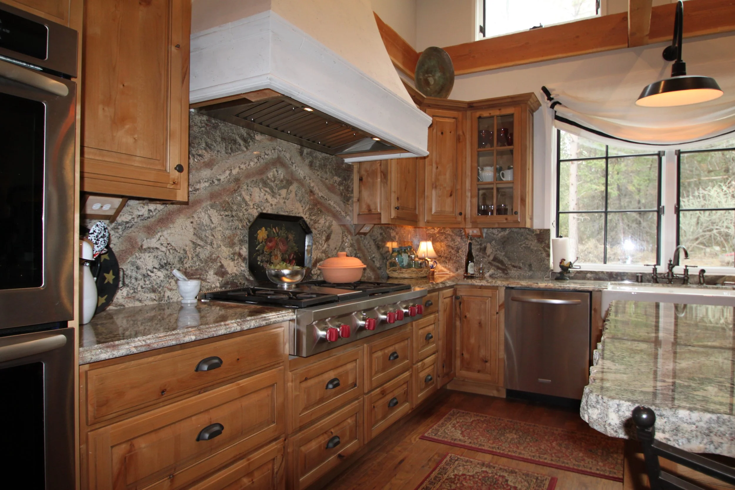 Roche Kitchen 3.JPG