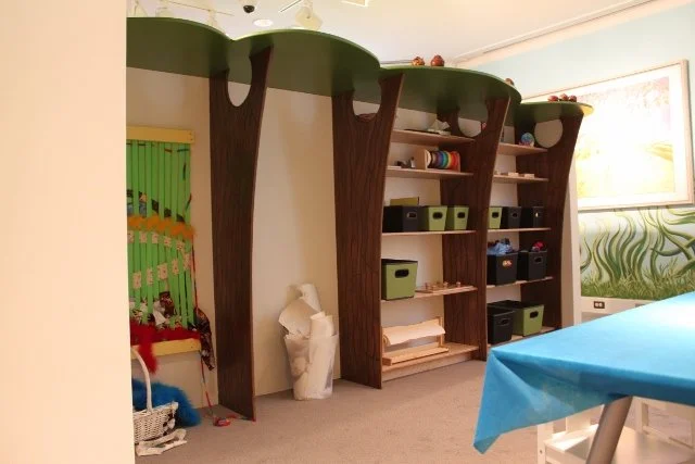 Crocker Art Tot Land 6