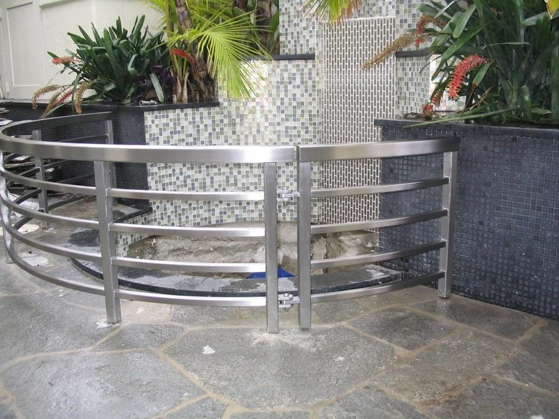 Don  Handrail 003.jpg