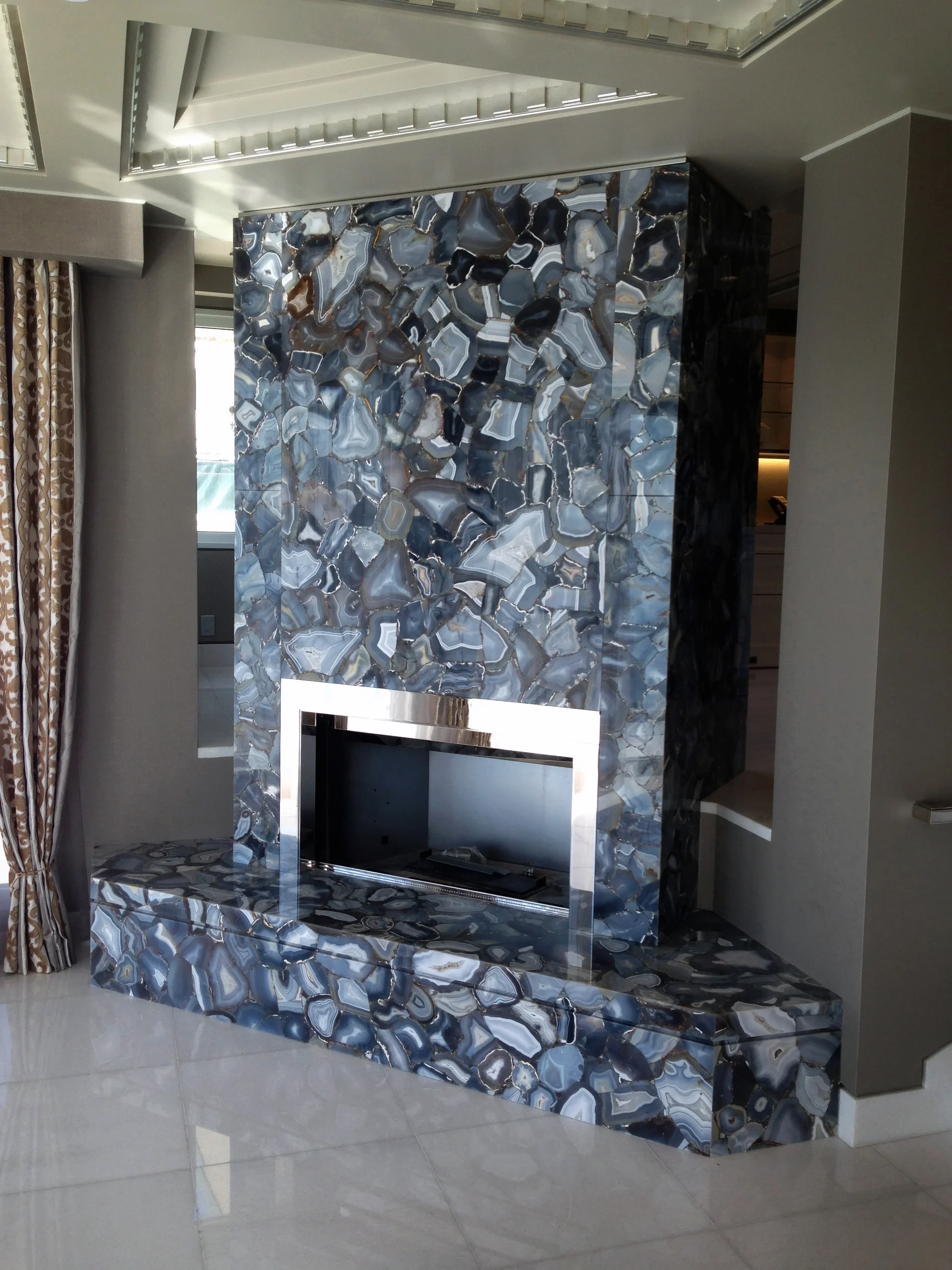 4 fireplace.webp