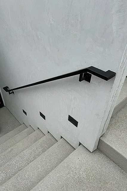 HANDRAIL.png