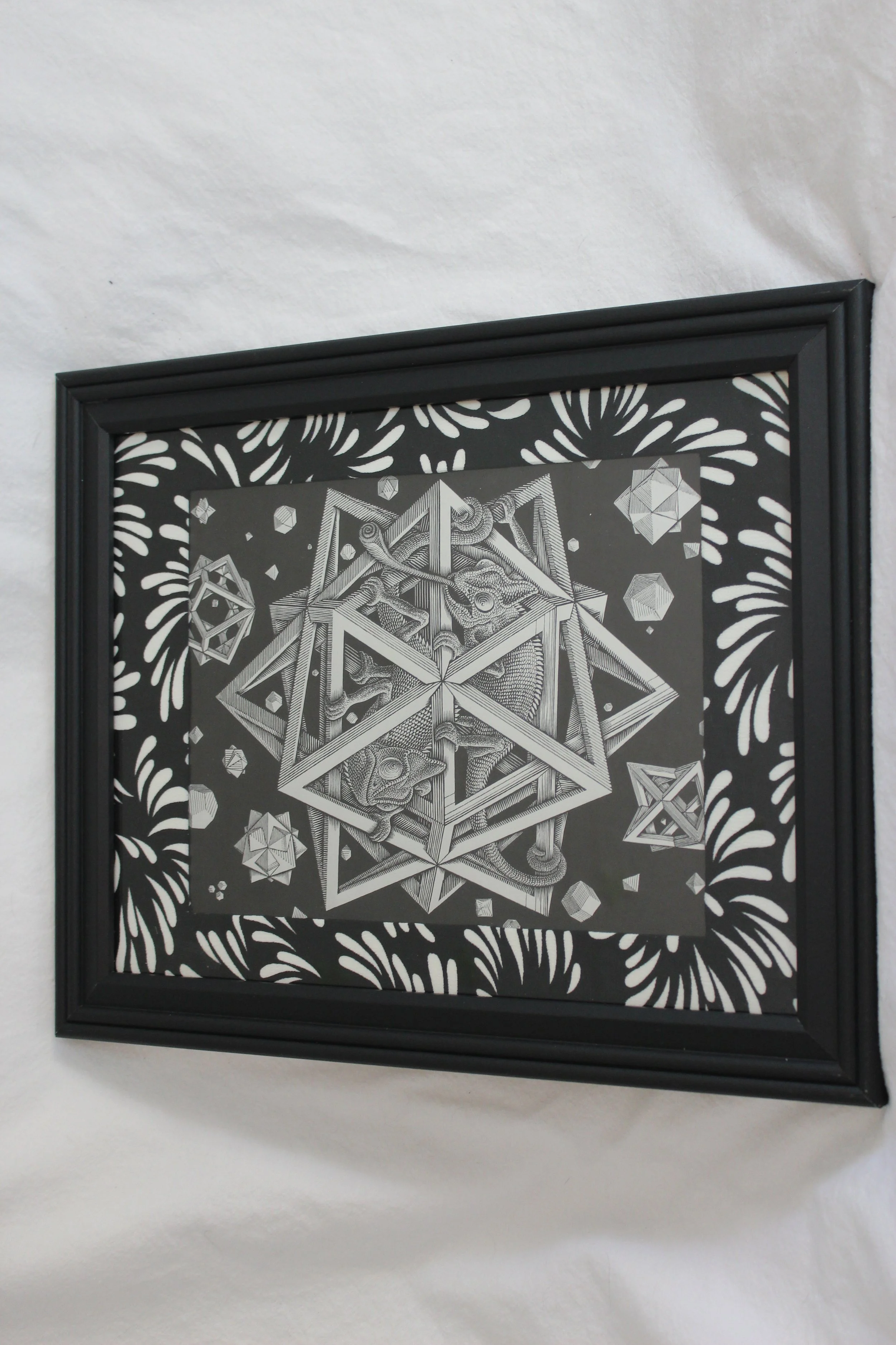 FA016 Stars. M.C. Escher