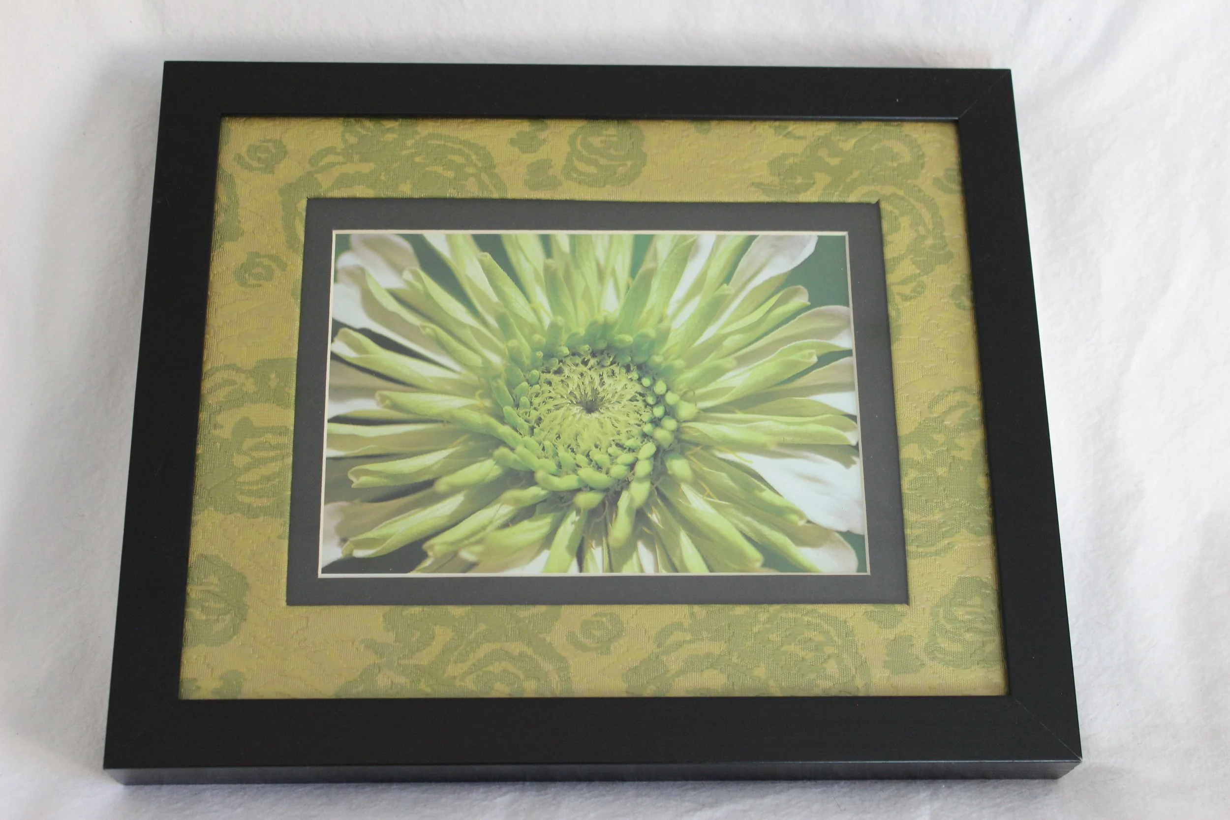 FL020 Floral Green Flower