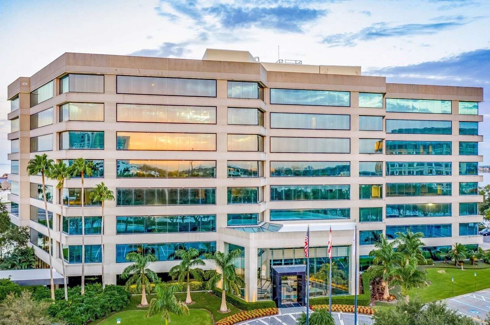 Rocky Point Centre