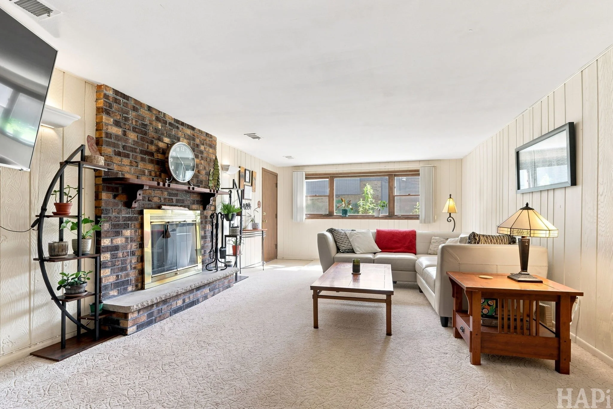 10-web-or-mls-1905 Gordon St, Darien, IL25.jpg