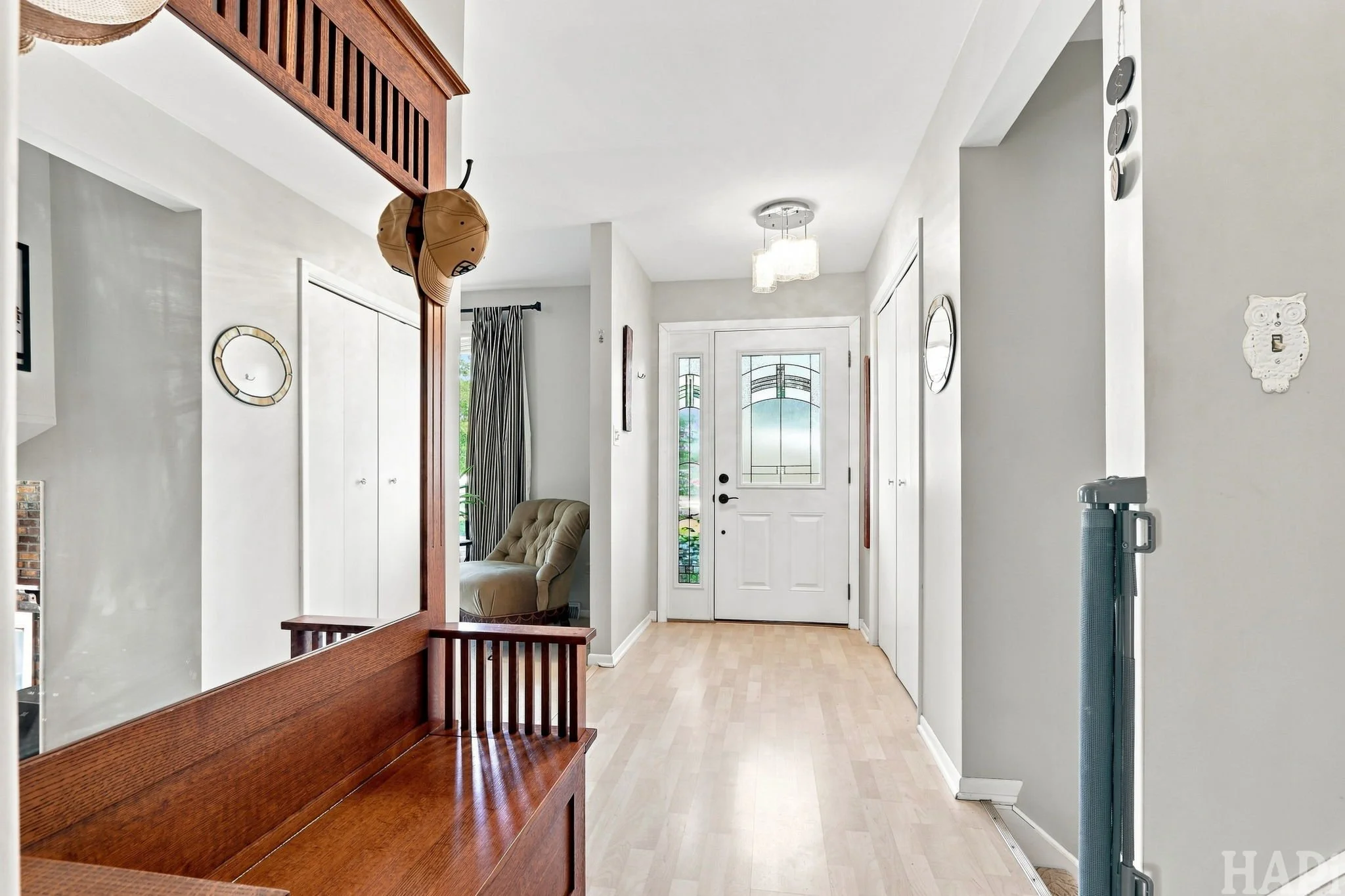 2-web-or-mls-1905 Gordon St, Darien, IL17.jpg