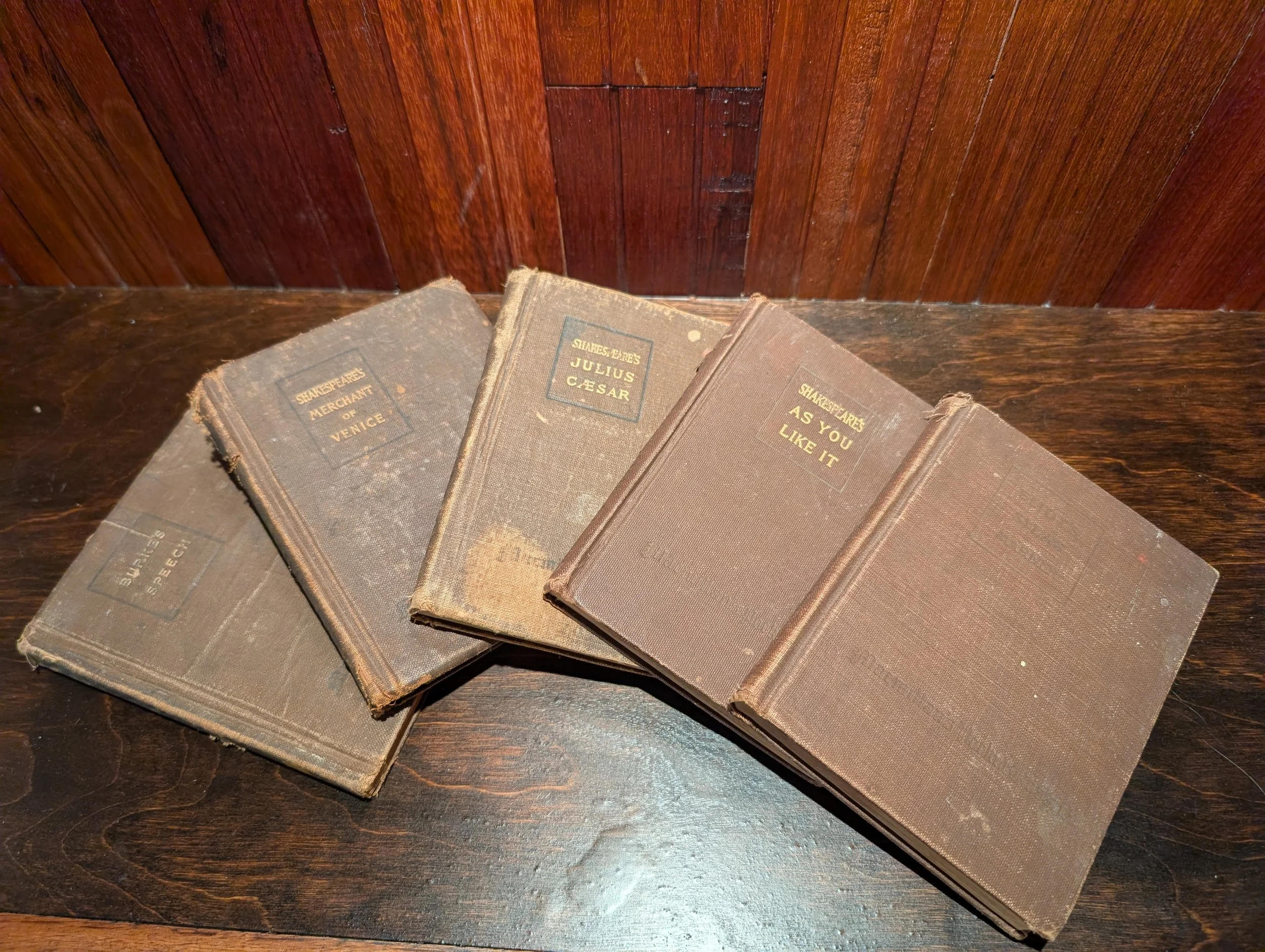 Vintage Set of 5 Macmillan Pocket Classics Hardcovers (1918–1923) – Shakespeare, Eliot, Burke
