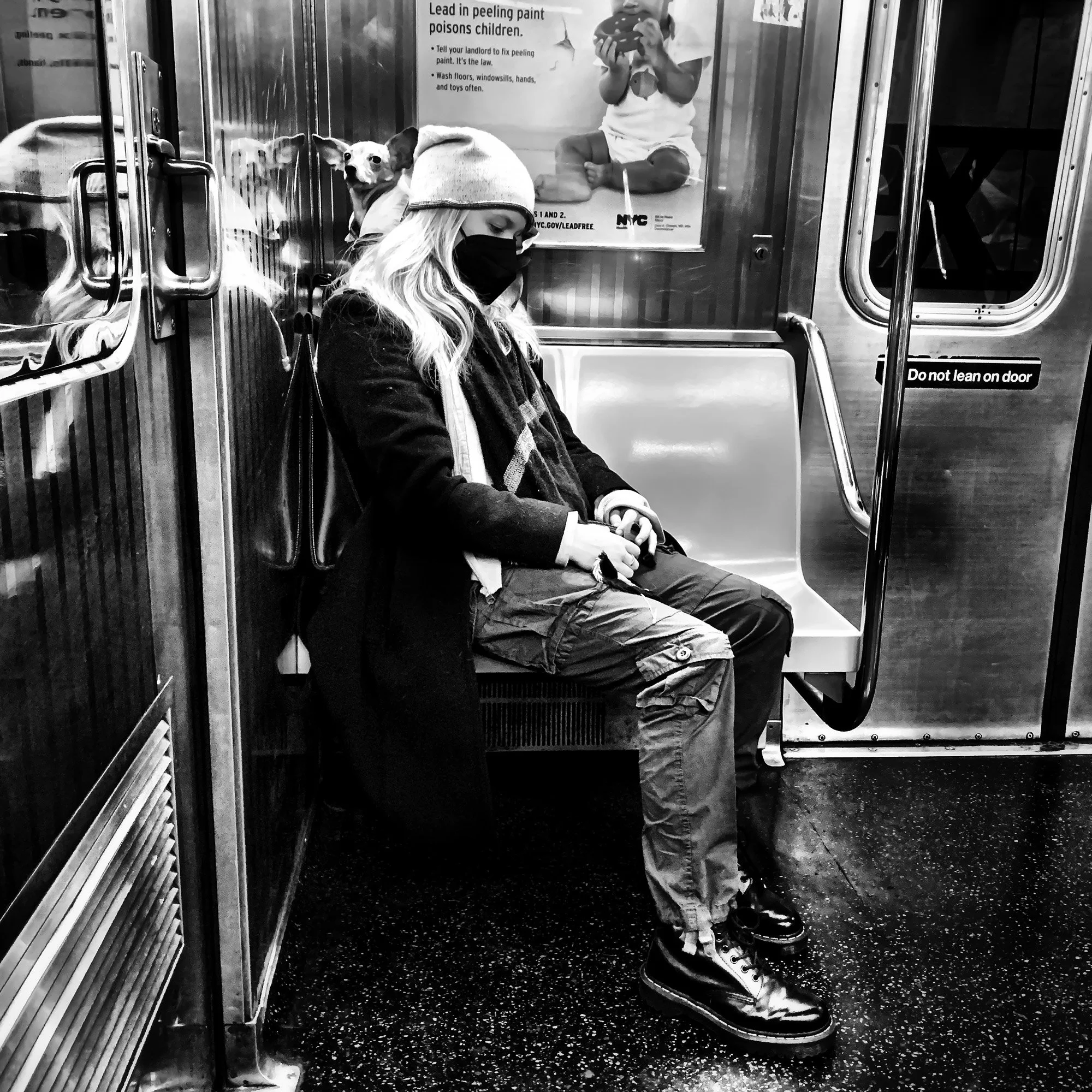 Monday with a friend (2021)